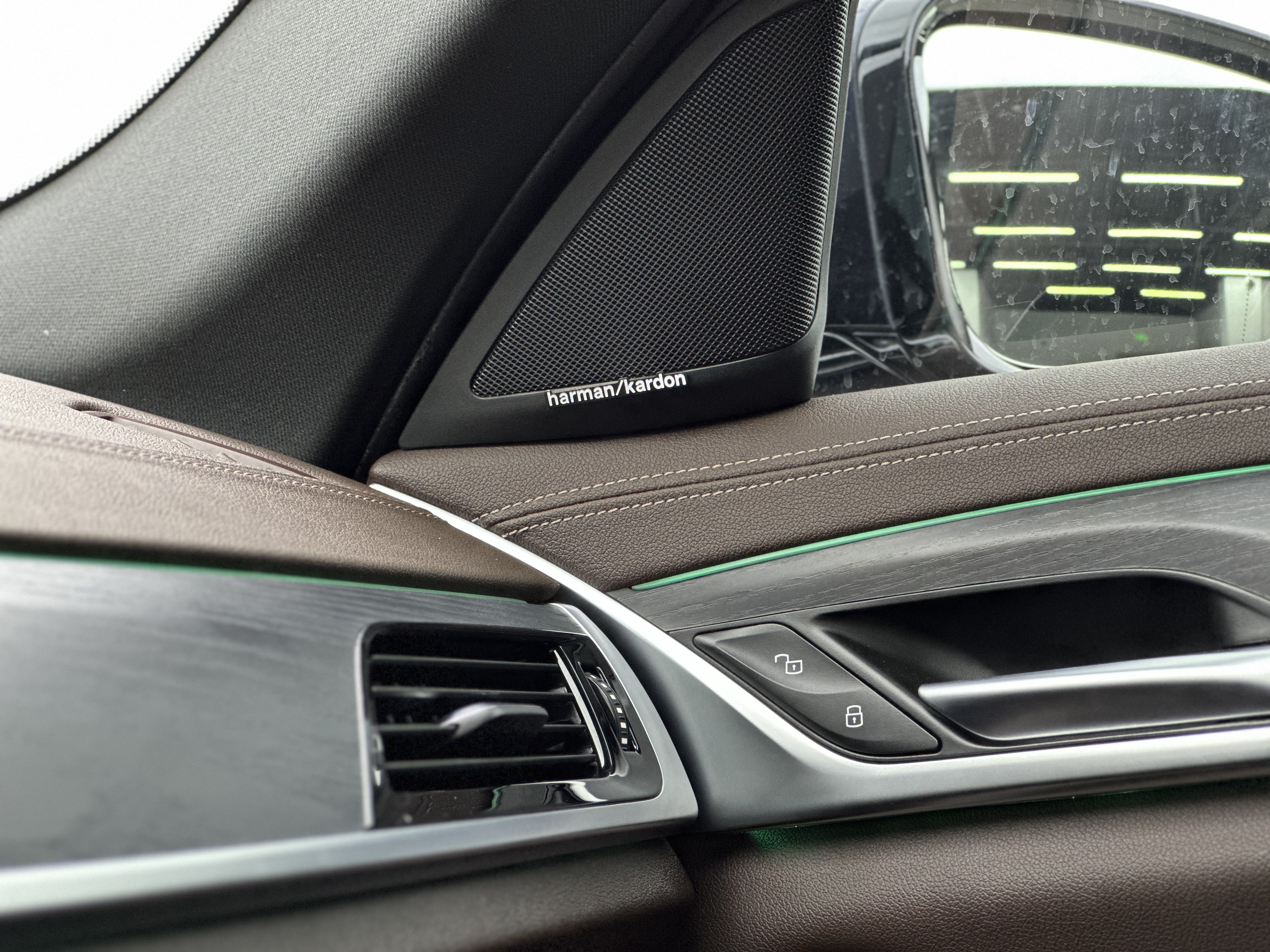 BMW 5 Series 2021 #13 BMW 5 Series 2021 car image #13
