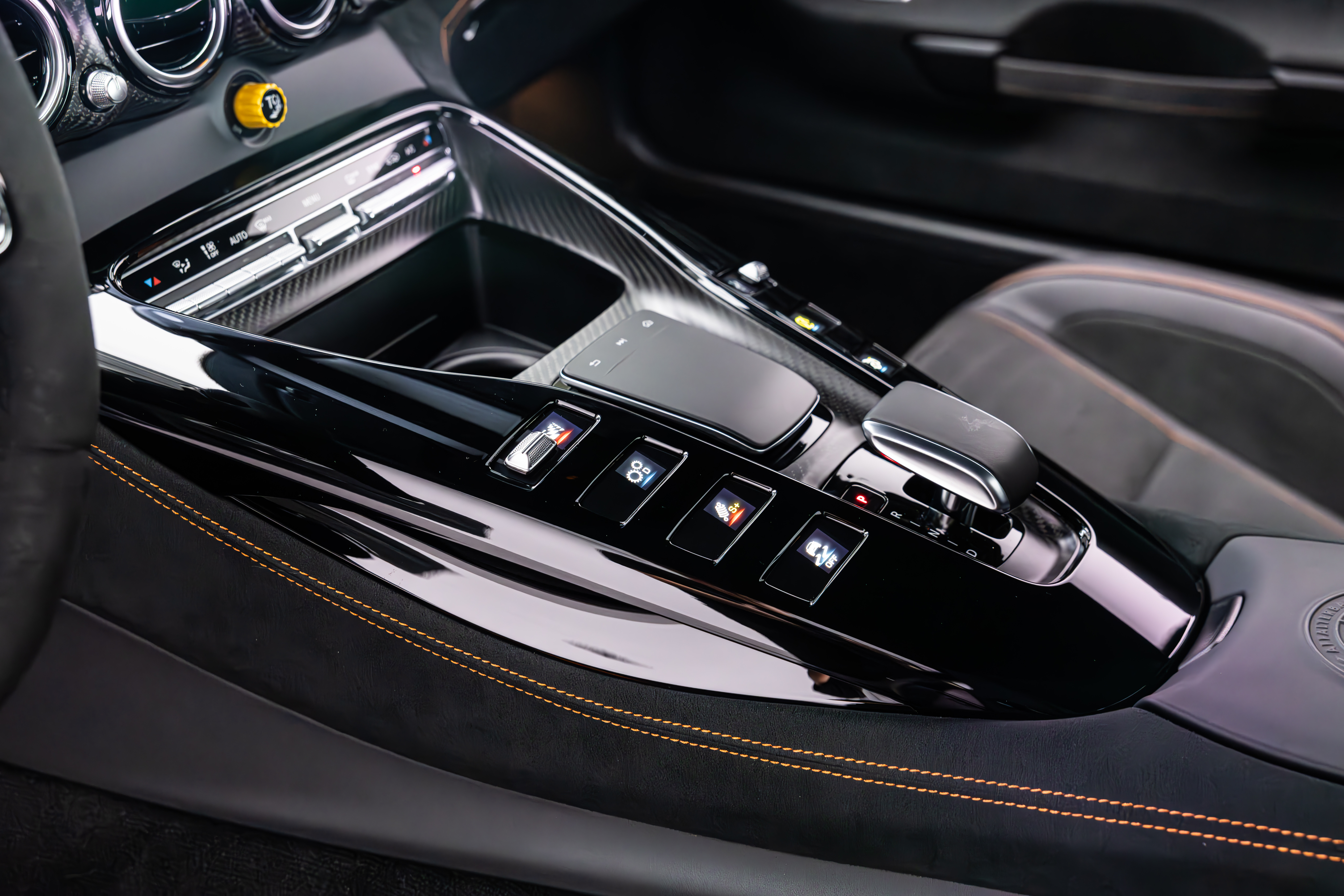 Mercedes-Benz AMG GT 2022 #13 Mercedes-Benz AMG GT 2022 صورة سيارة #13