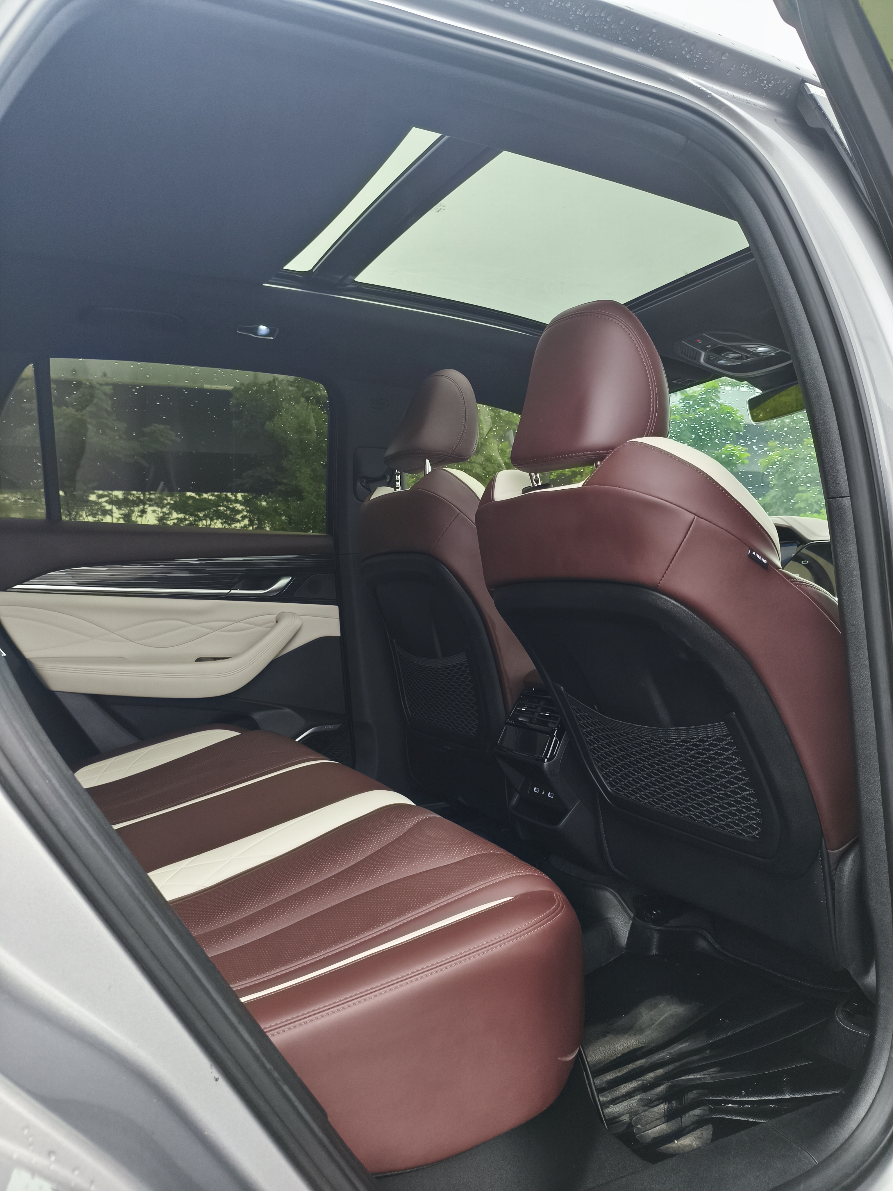 GEELY Tugella 2022 car image #13