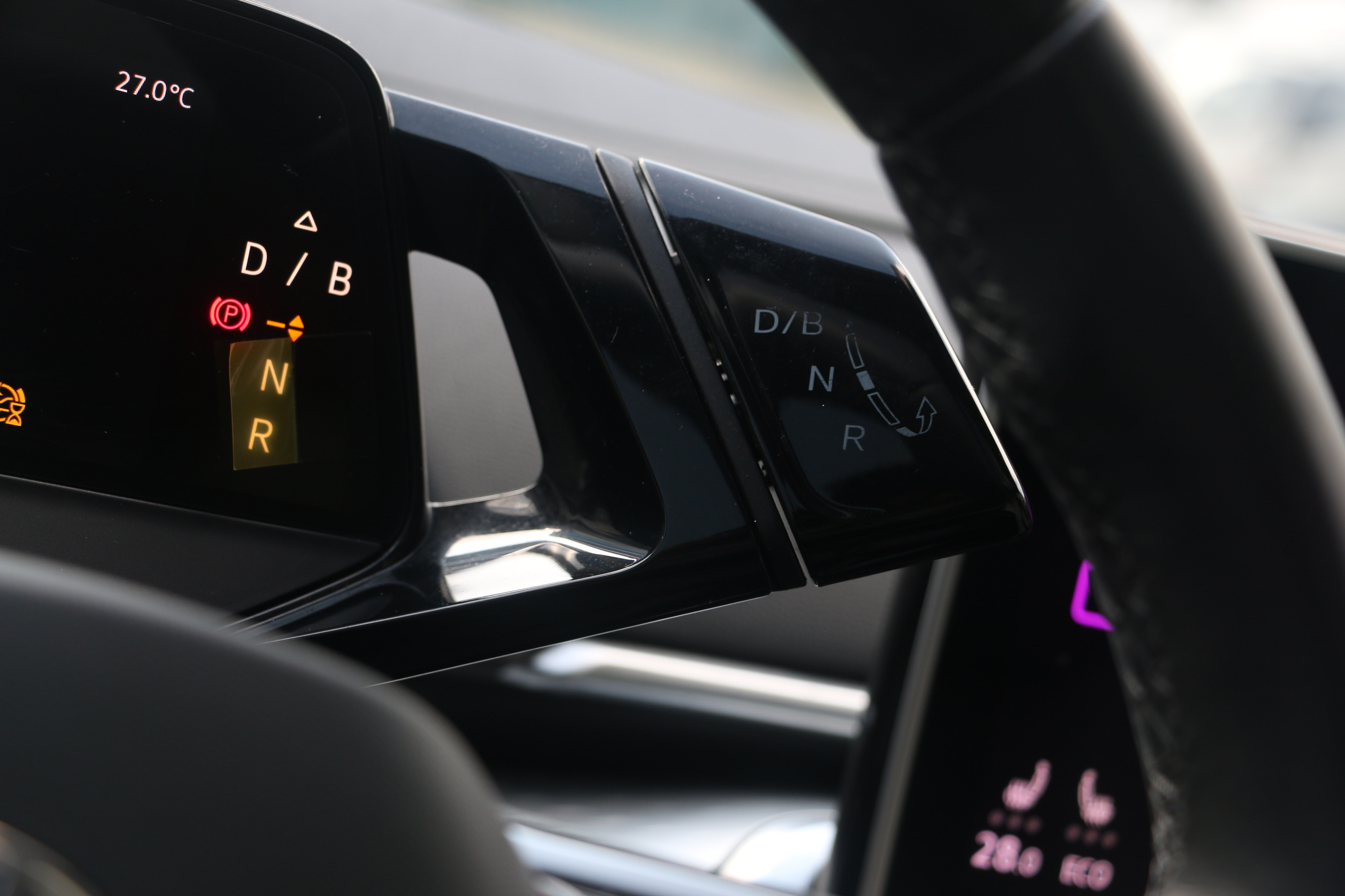 Volkswagen ID.6 X 2022 #13 Volkswagen ID.6 X 2022 car image #13