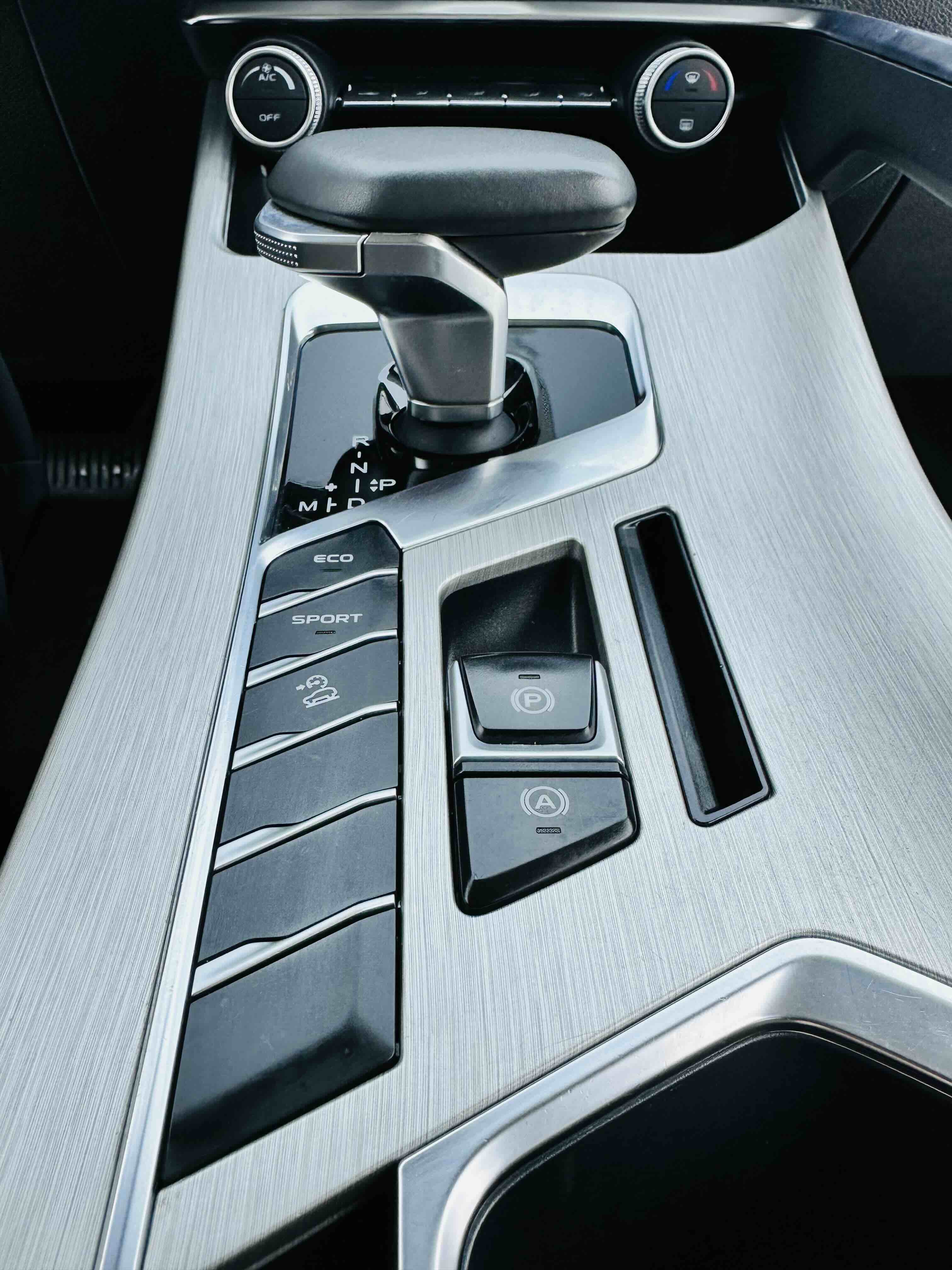 GEELY Coolray 2022 #13 GEELY Coolray 2022 immagine di auto #13