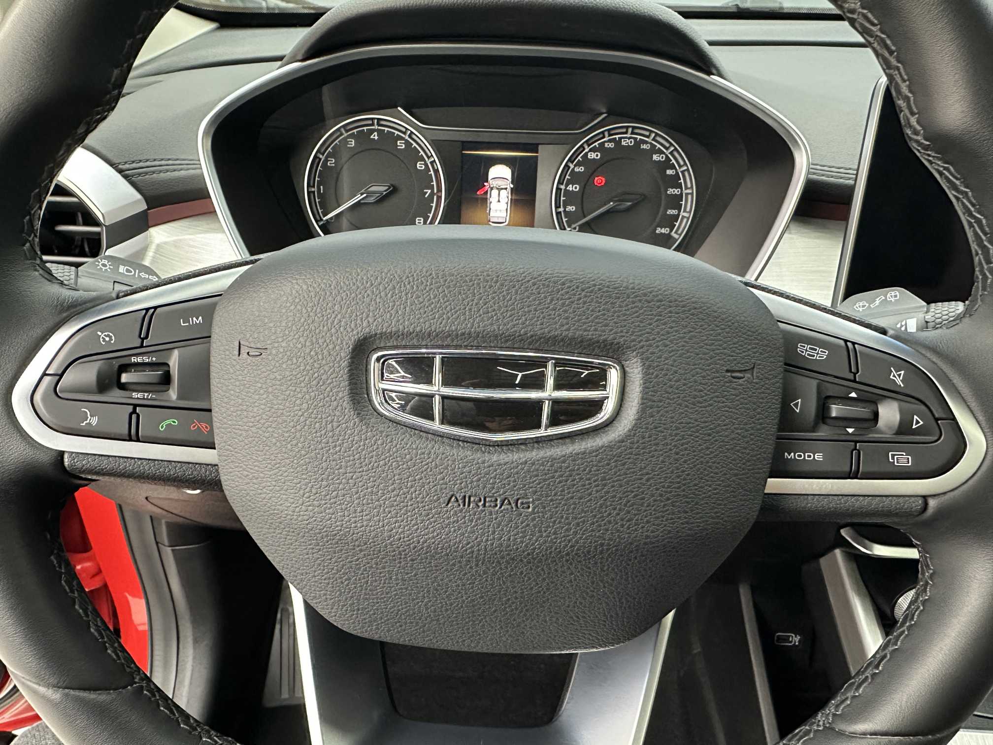GEELY Coolray 2023 car image #13