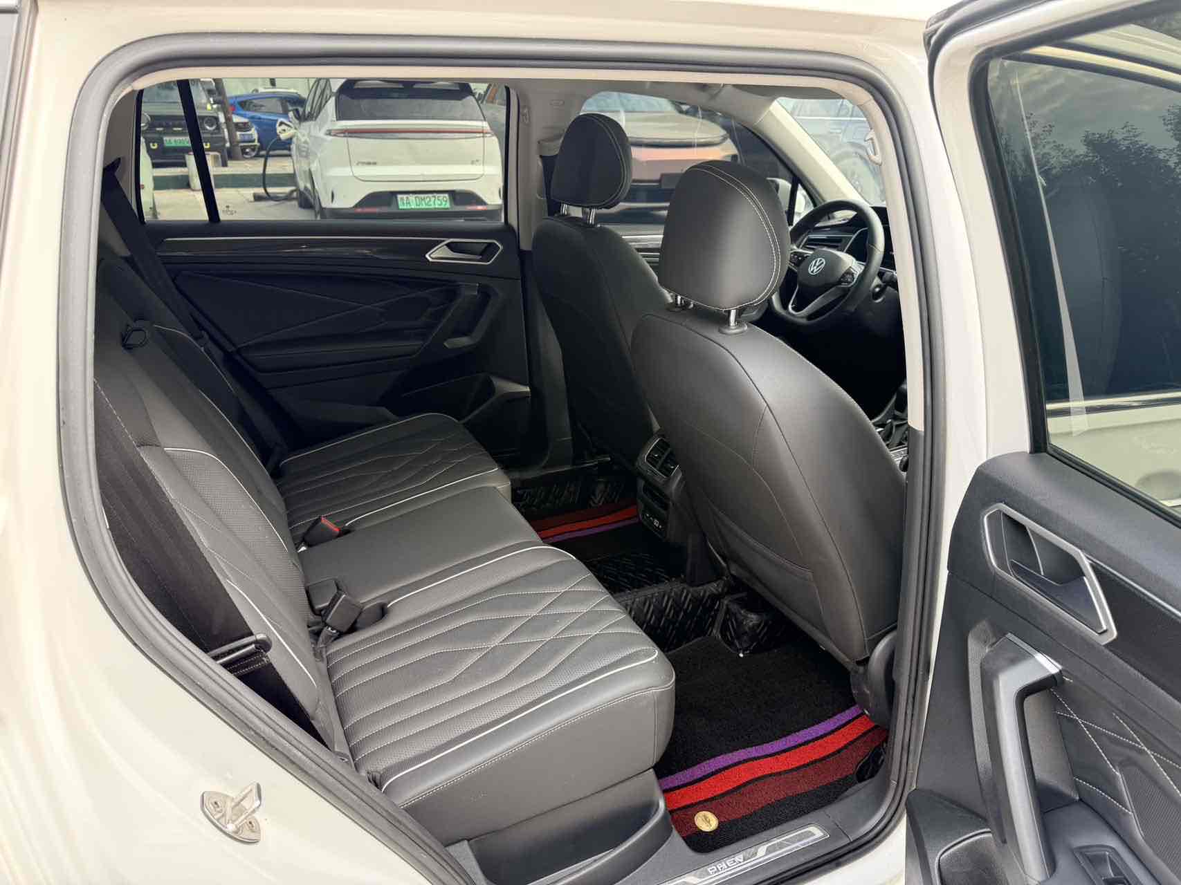 Volkswagen Tiguan L New Energy 2022 imagen de coche #13