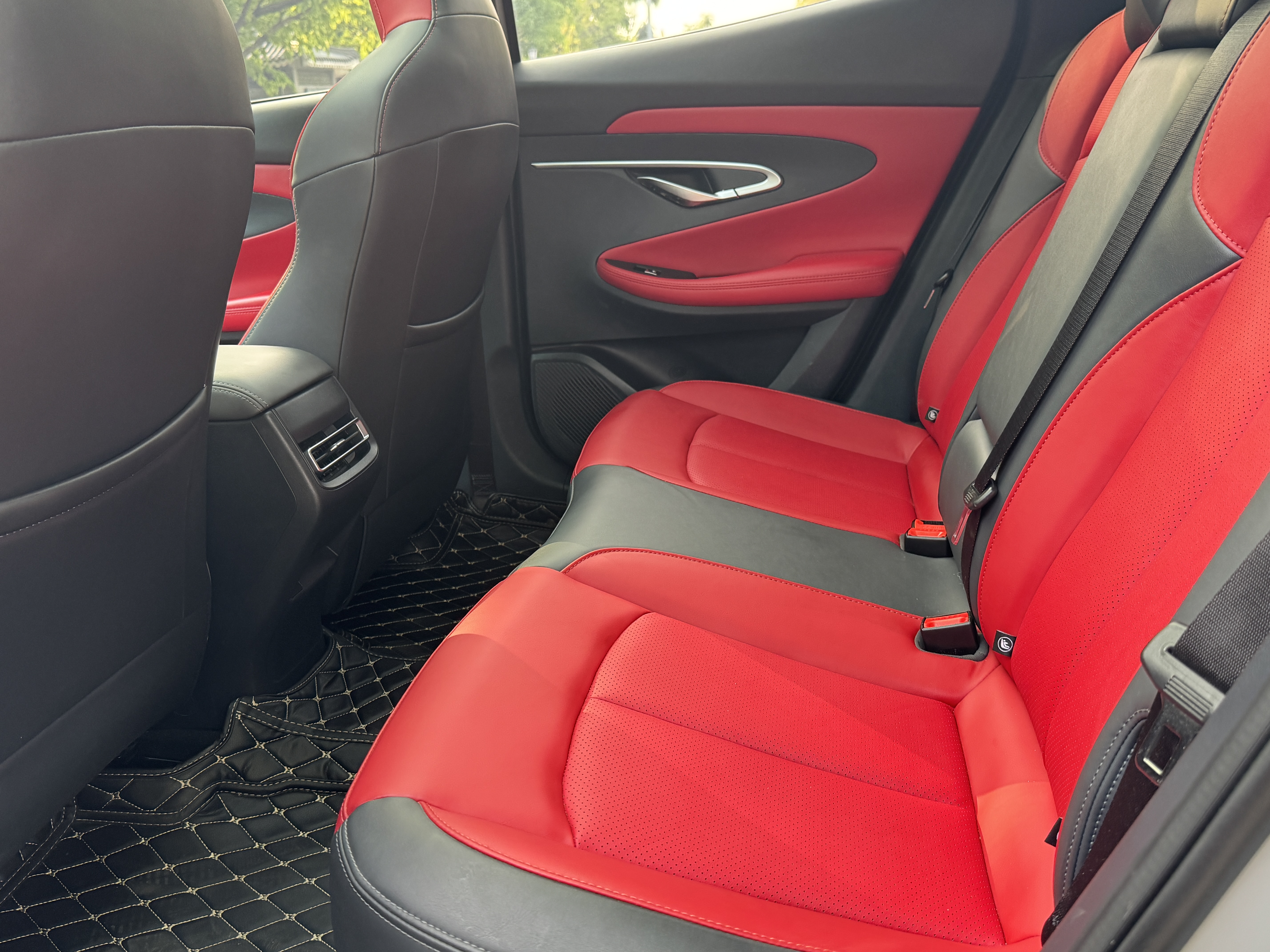 Changan UNI-T 2021 imagem de carro #13