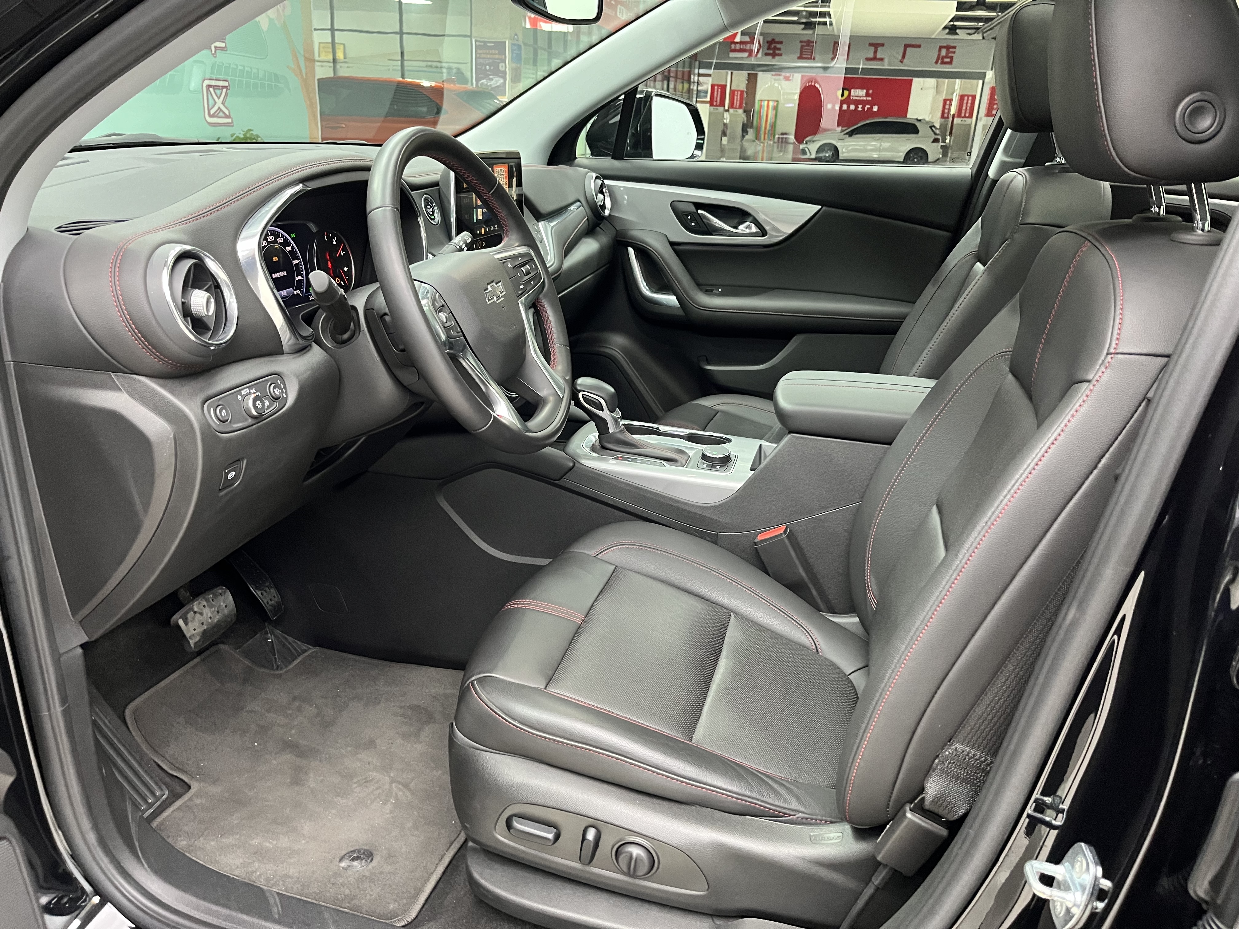 Chevrolet Blazer 2023 #13 Chevrolet Blazer 2023 car image #13