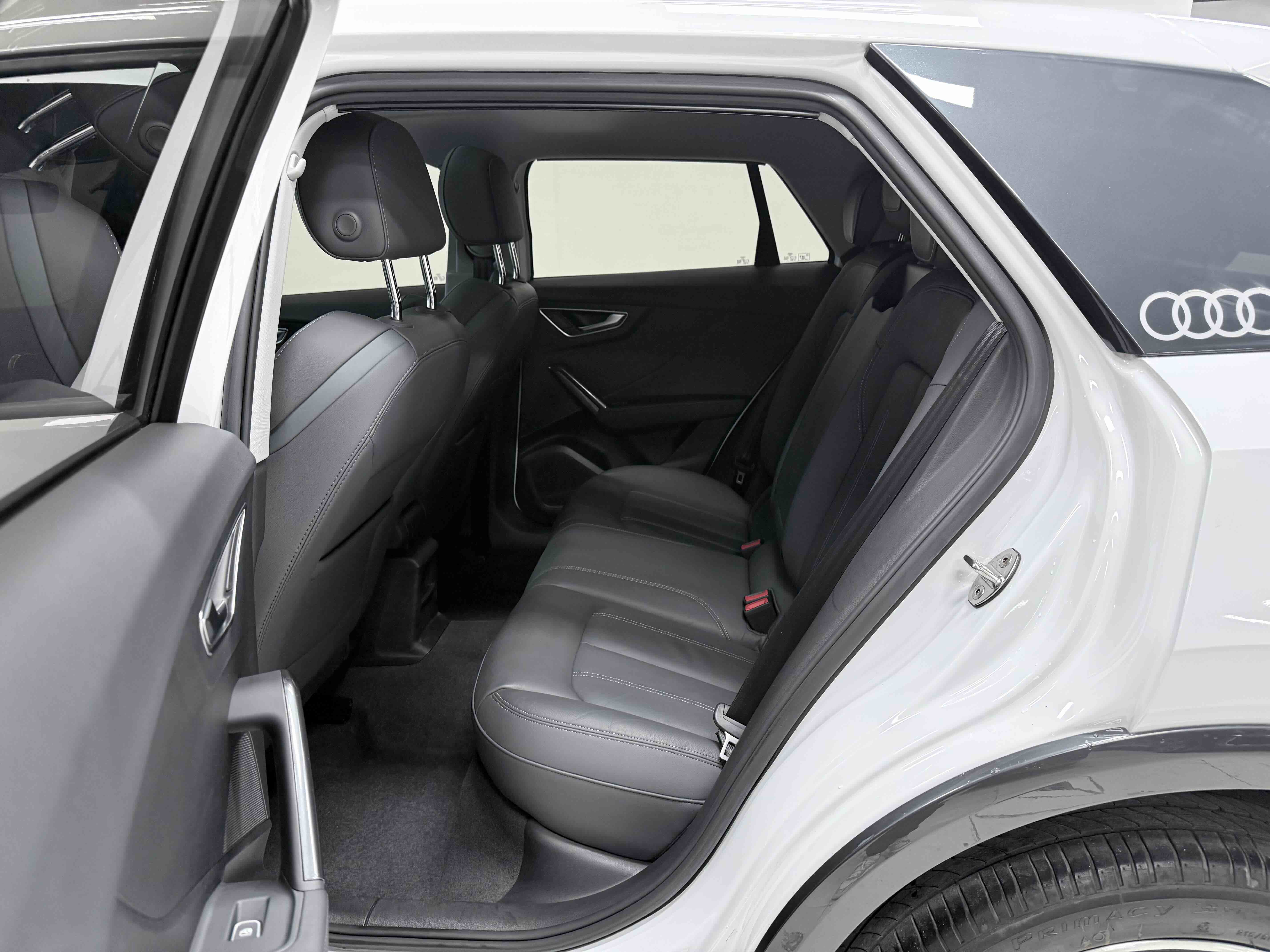 Audi Q2L 2022 imagem de carro #13