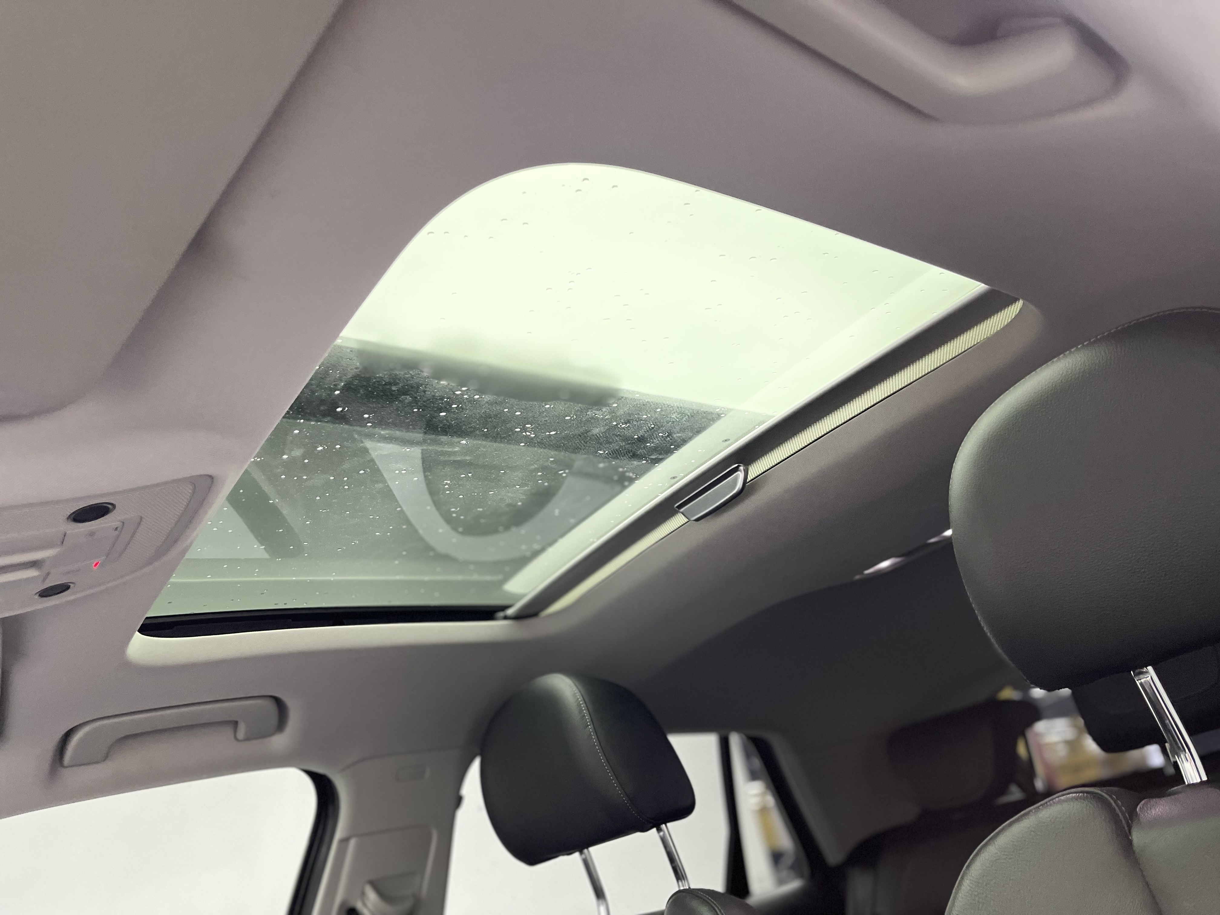 Q2L 2022 car image #13