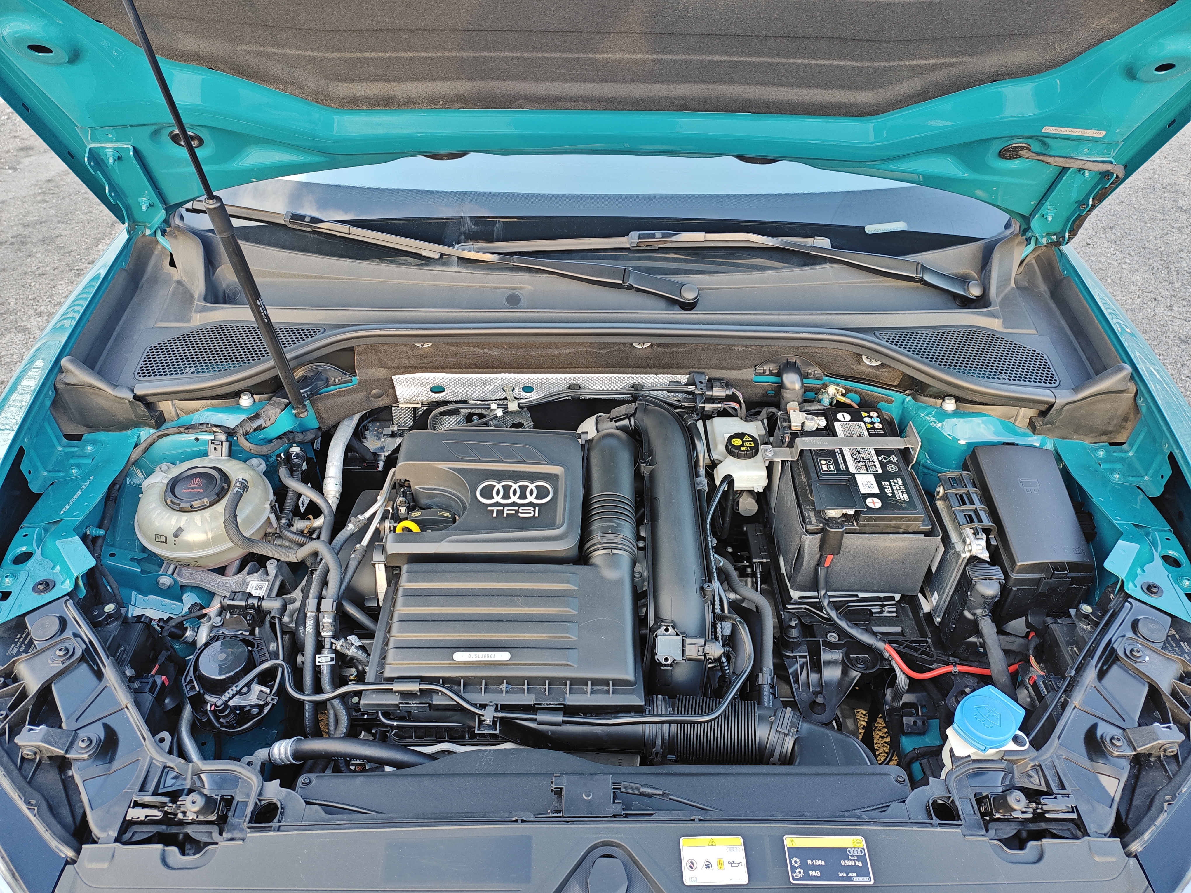 Q2L 2023 car image #13