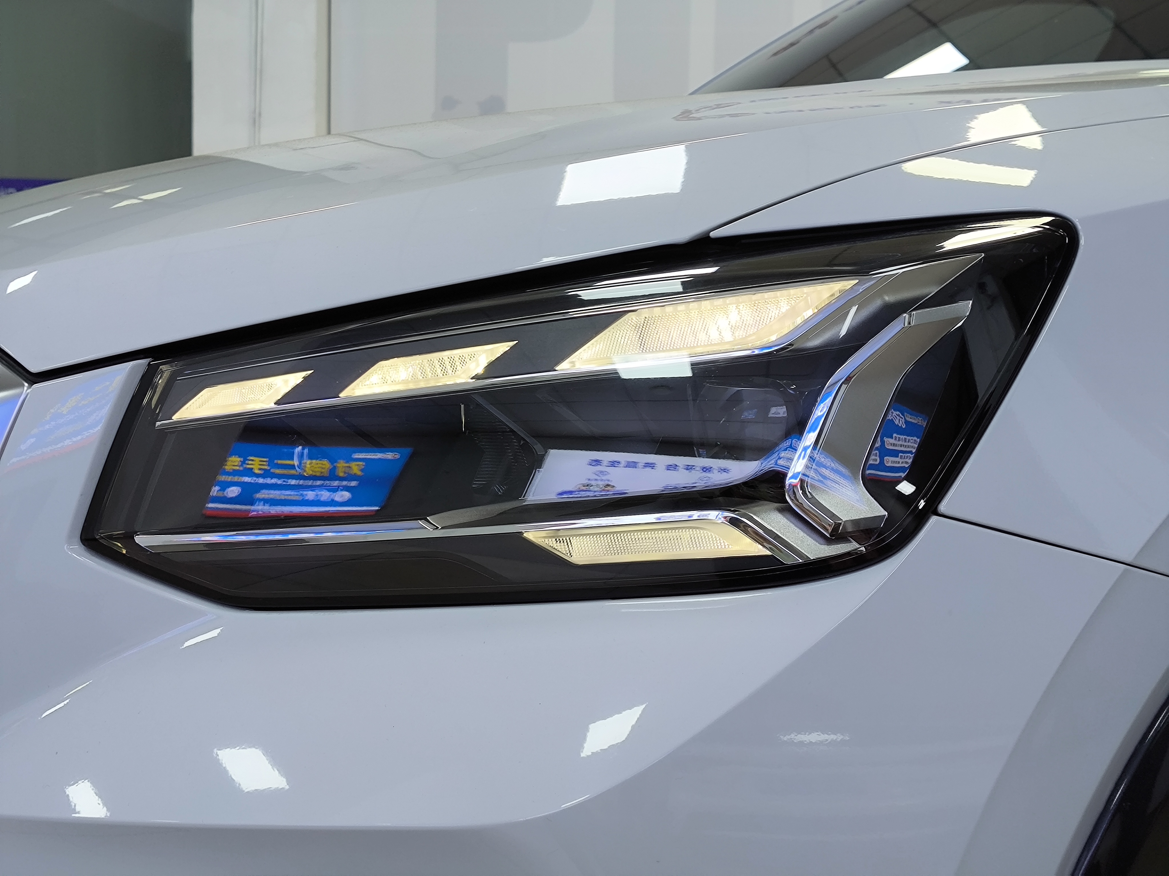 Audi Q2L 2022 immagine di auto #13