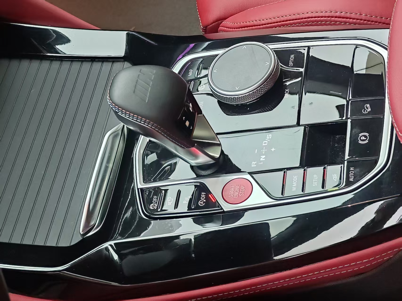 BMW X4 M 2025 car image #13