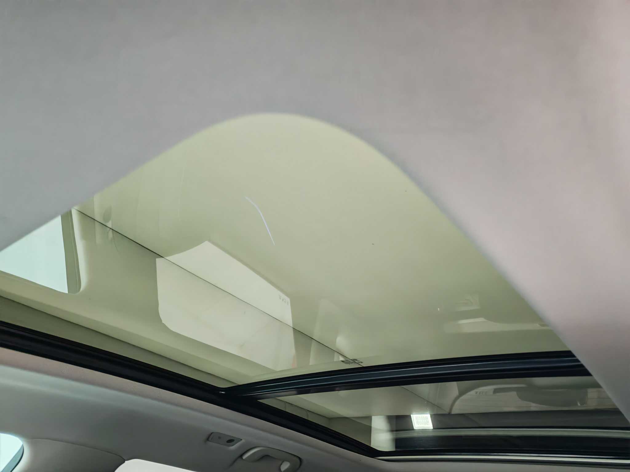 HongQi HS5 2022 #13 HongQi HS5 2022 car image #13