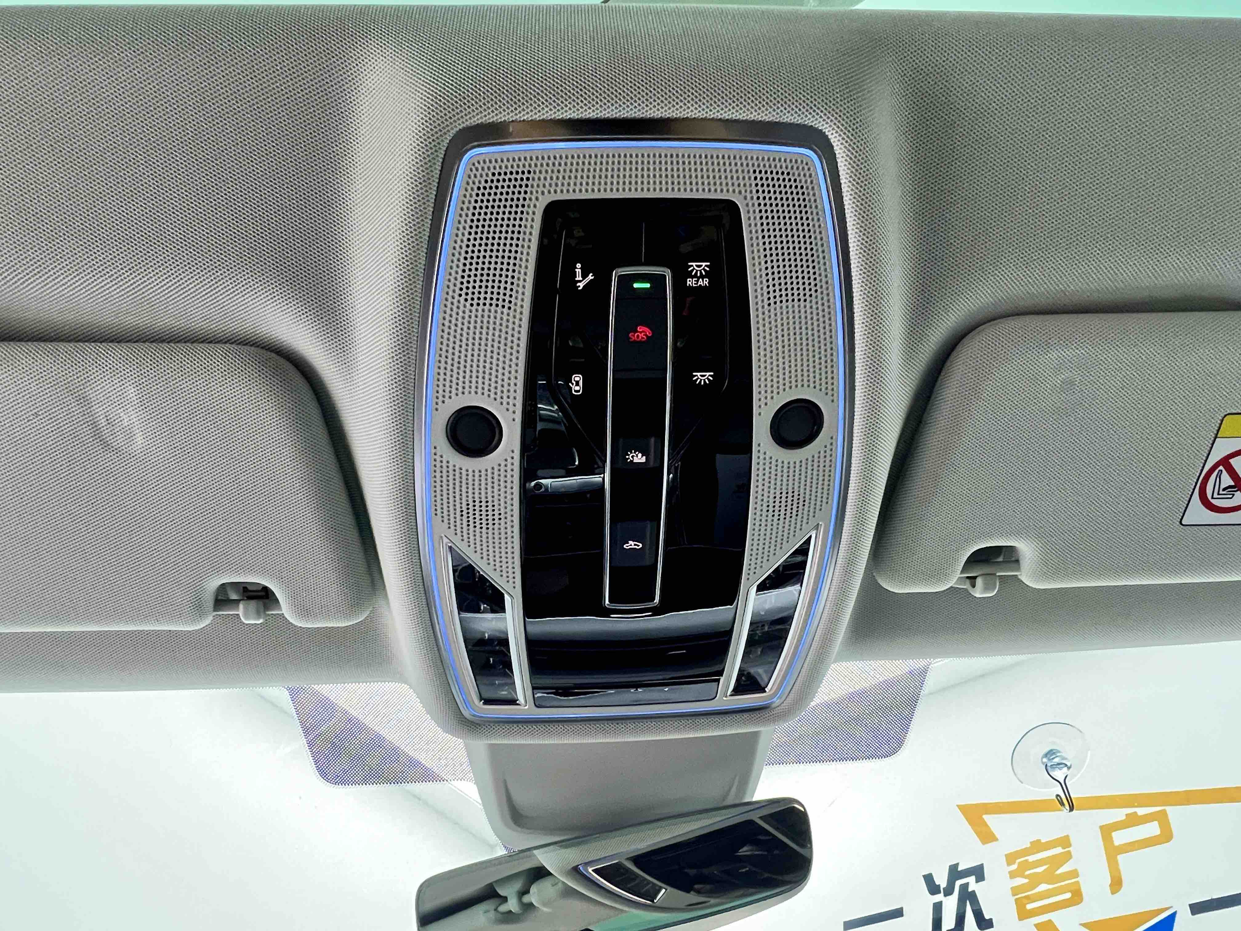 Audi A8 2022 car image #13