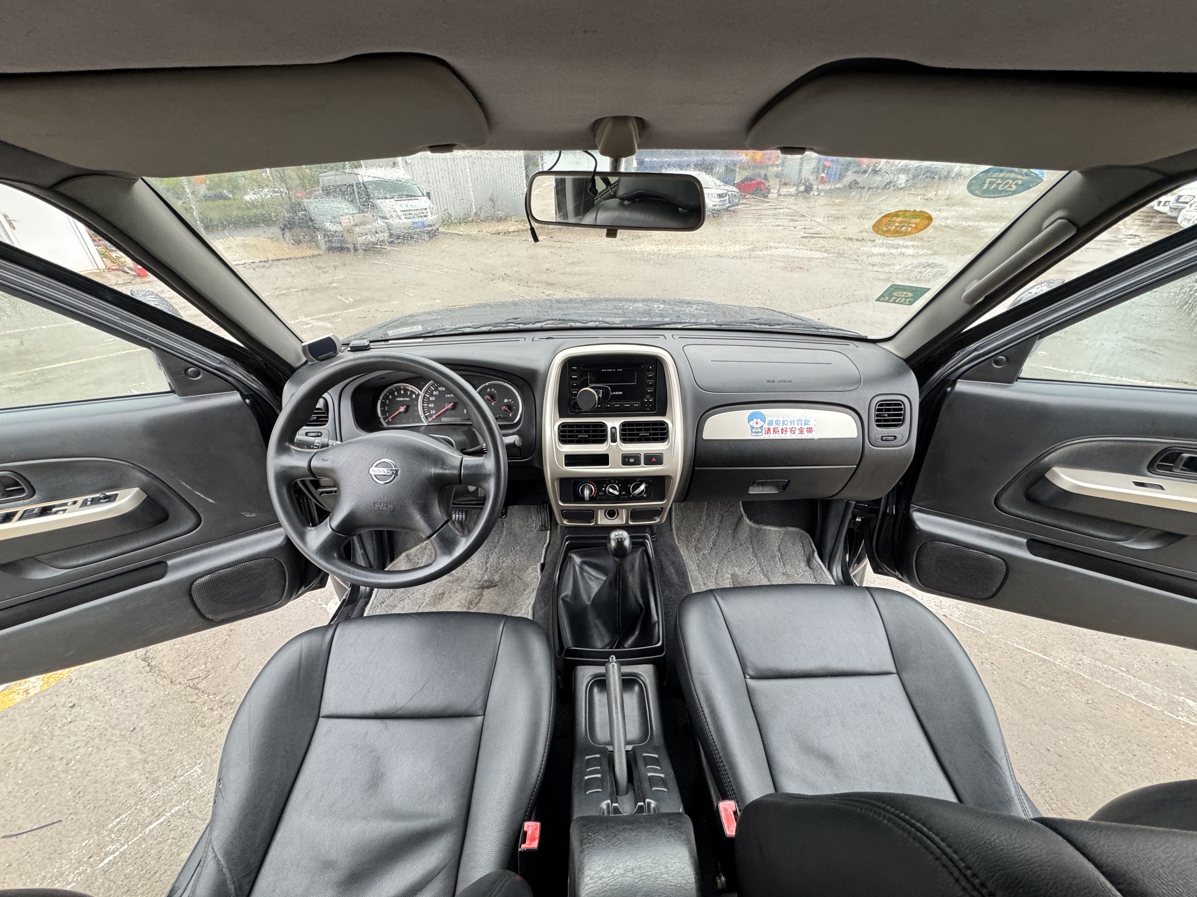 日产 日产帕拉丁 2010 汽车图片 #13