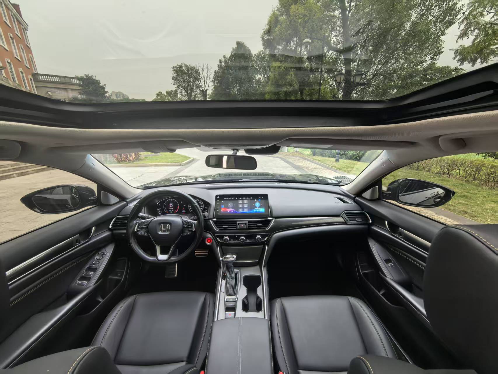 Honda Accord 2023 car image #13