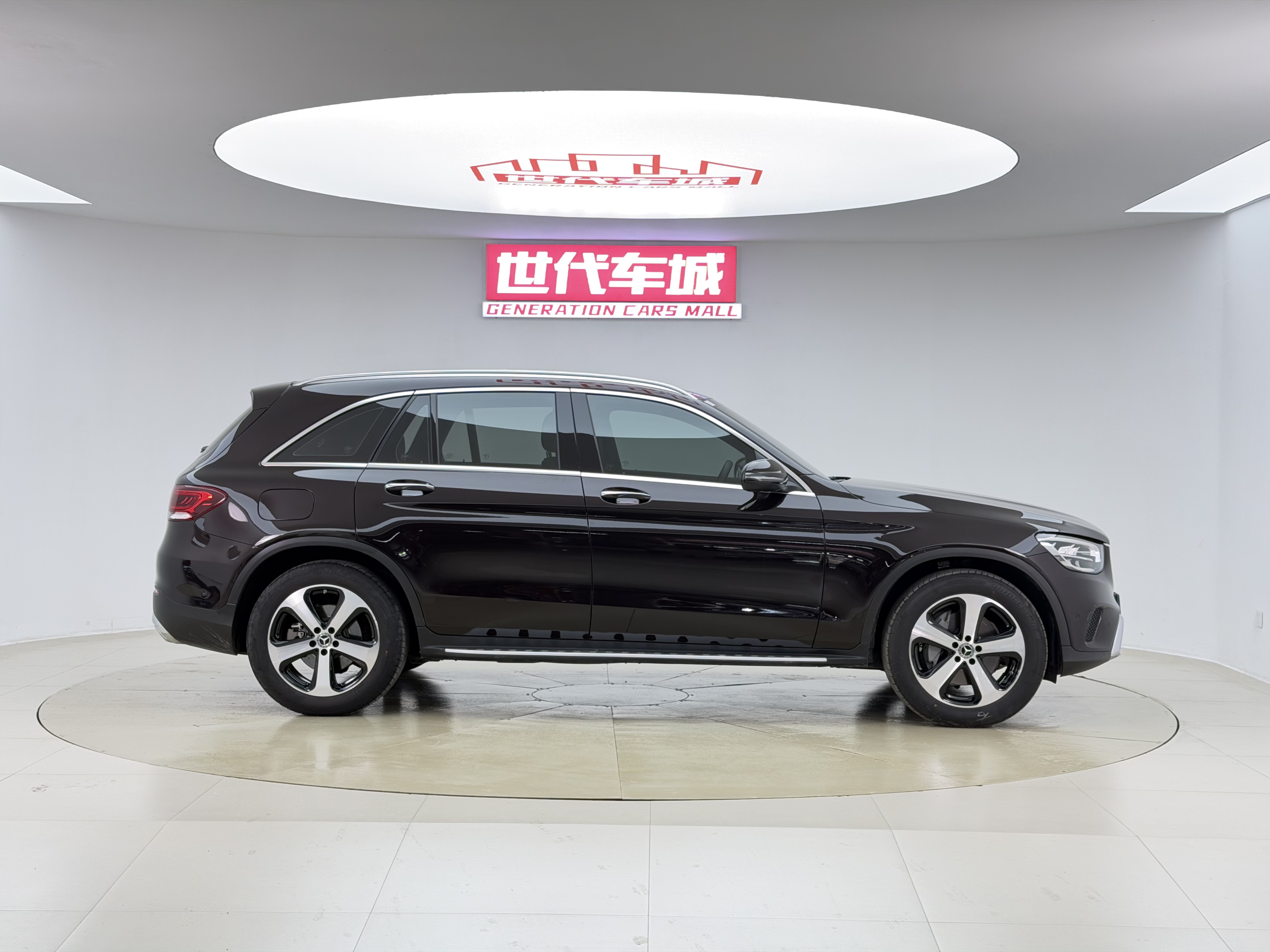 Mercedes-Benz GLC Class 2022 صورة سيارة #13