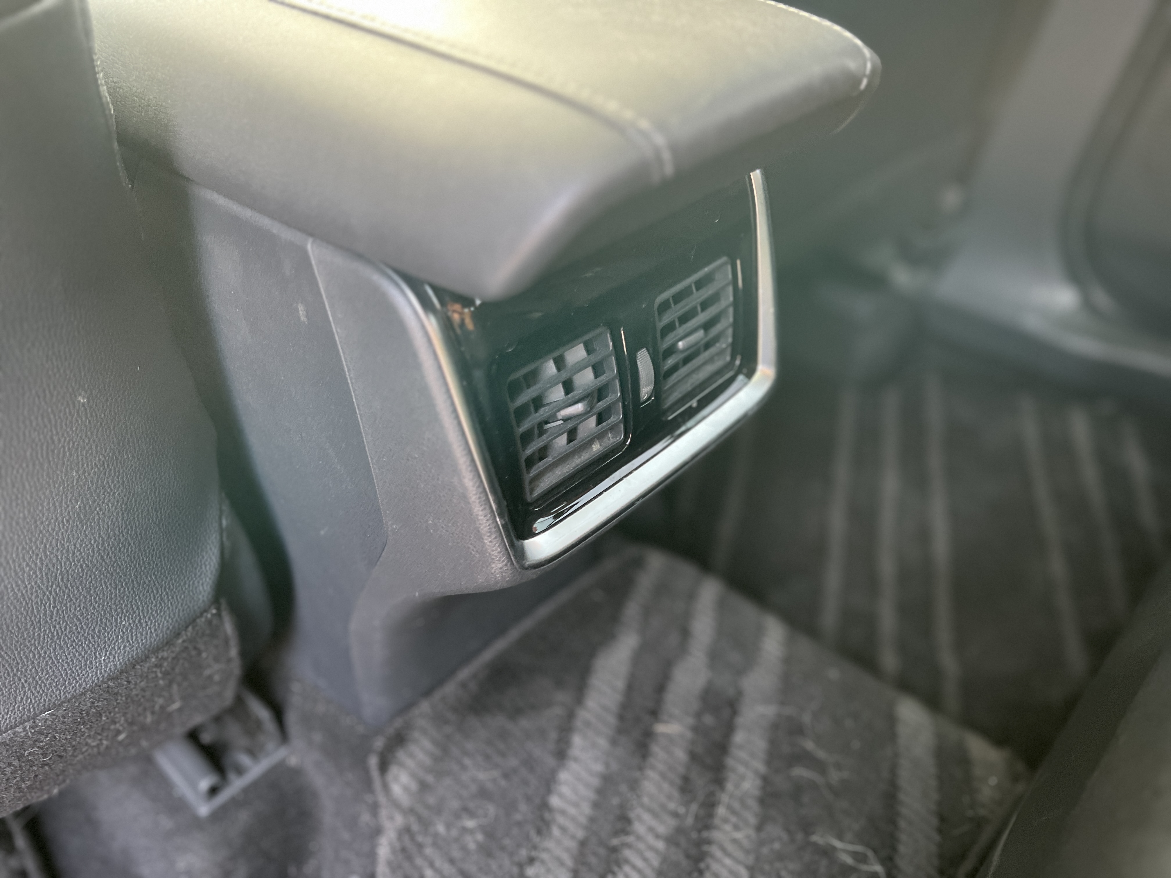 Toyota Harrier 2022 car image #13