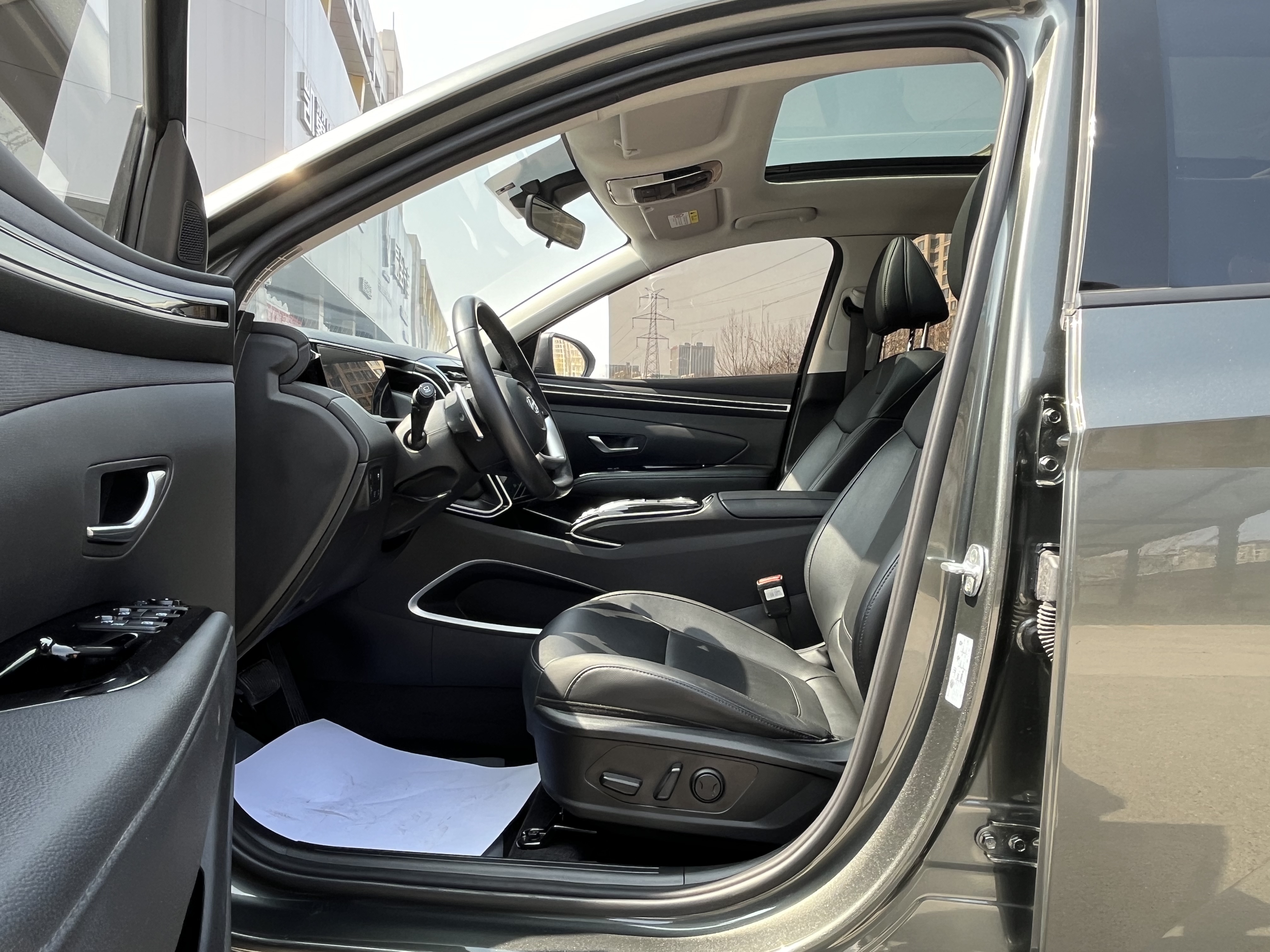 Hyundai Tucson 2022 immagine di auto #13