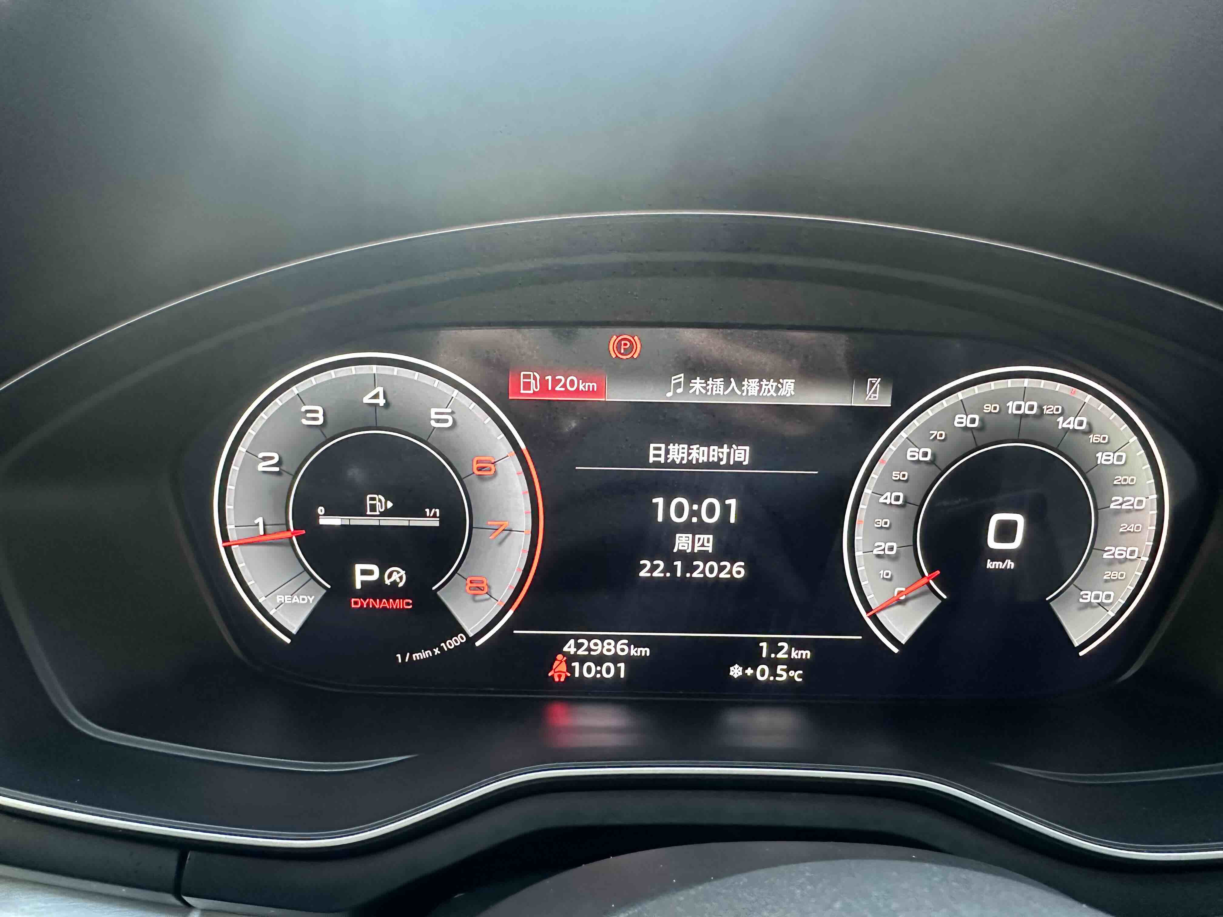 Audi A4L 2022 #13 Audi A4L 2022 car image #13