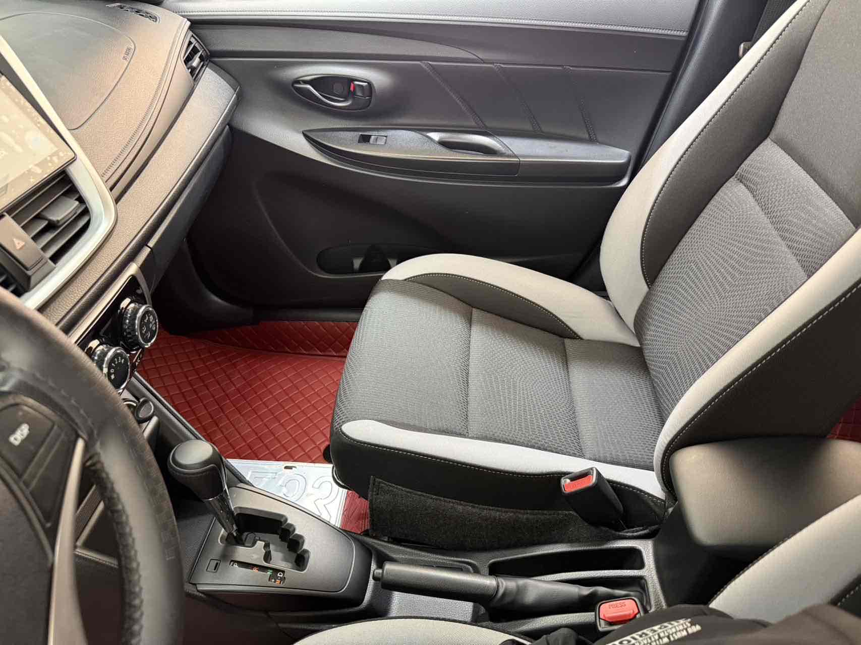 Toyota Yaris L Zhixuan 2022 immagine di auto #13