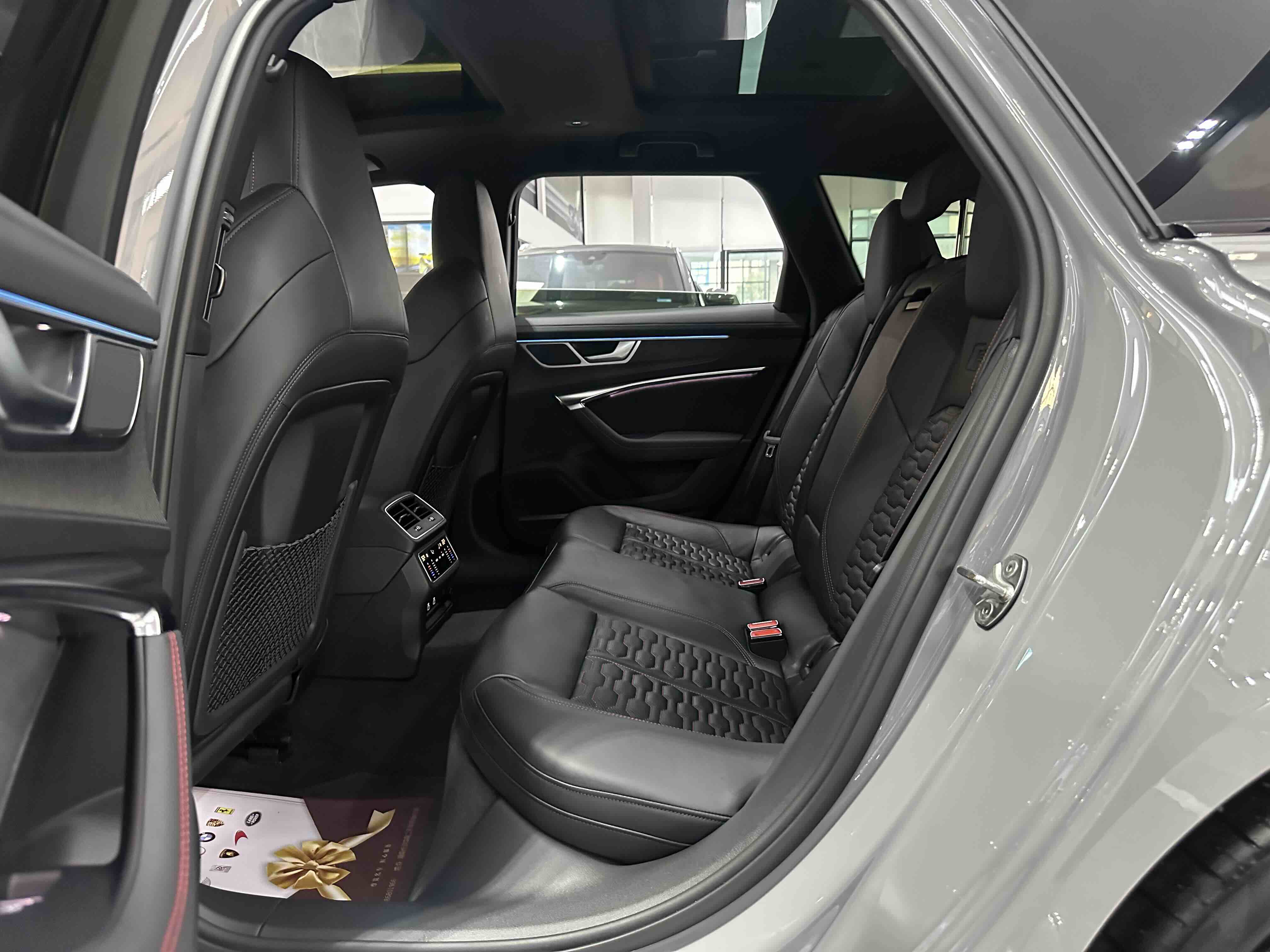 Audi RS 6 2023 #13 Audi RS 6 2023 immagine di auto #13