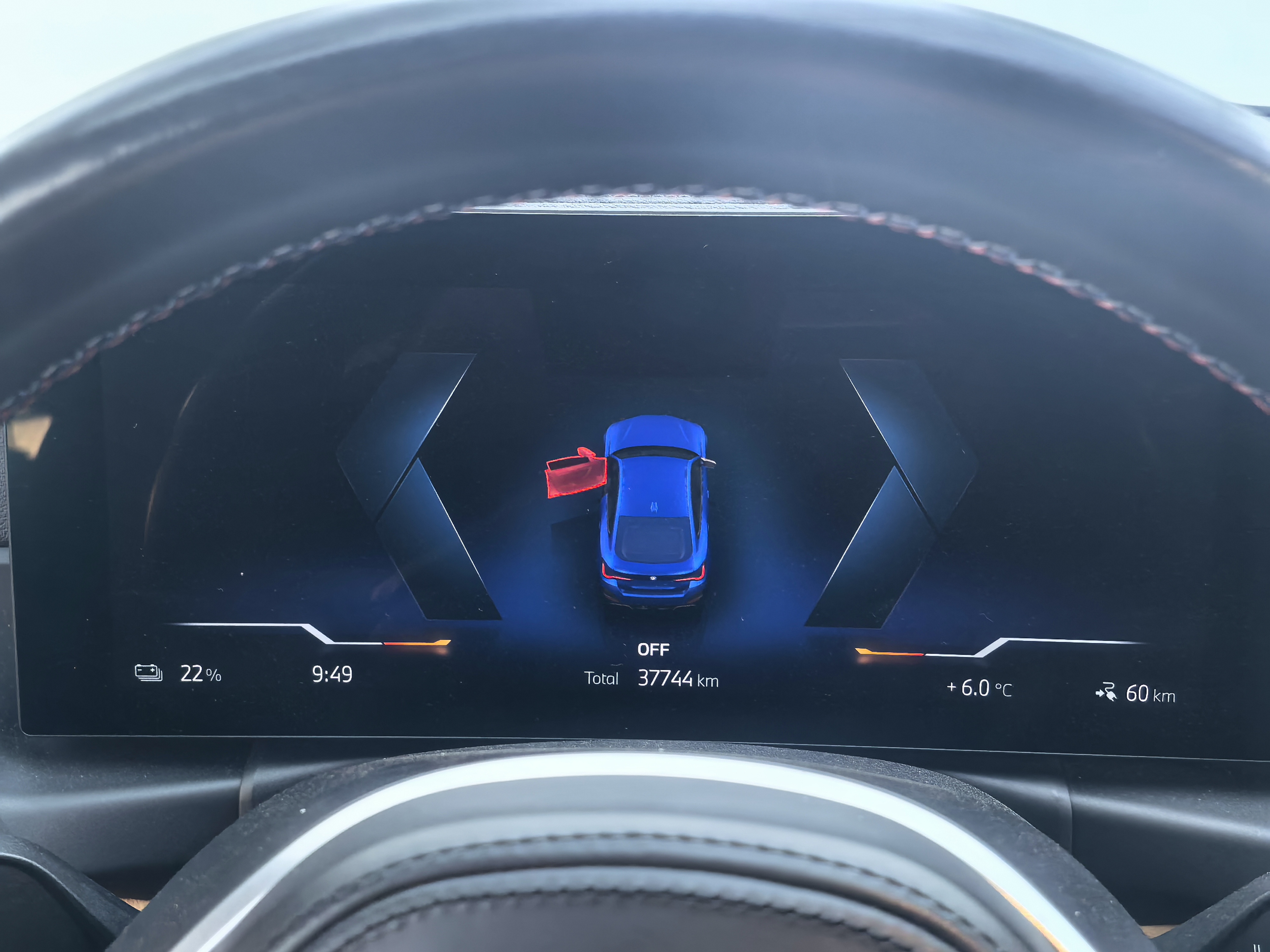 BMW i4 2022 car image #13