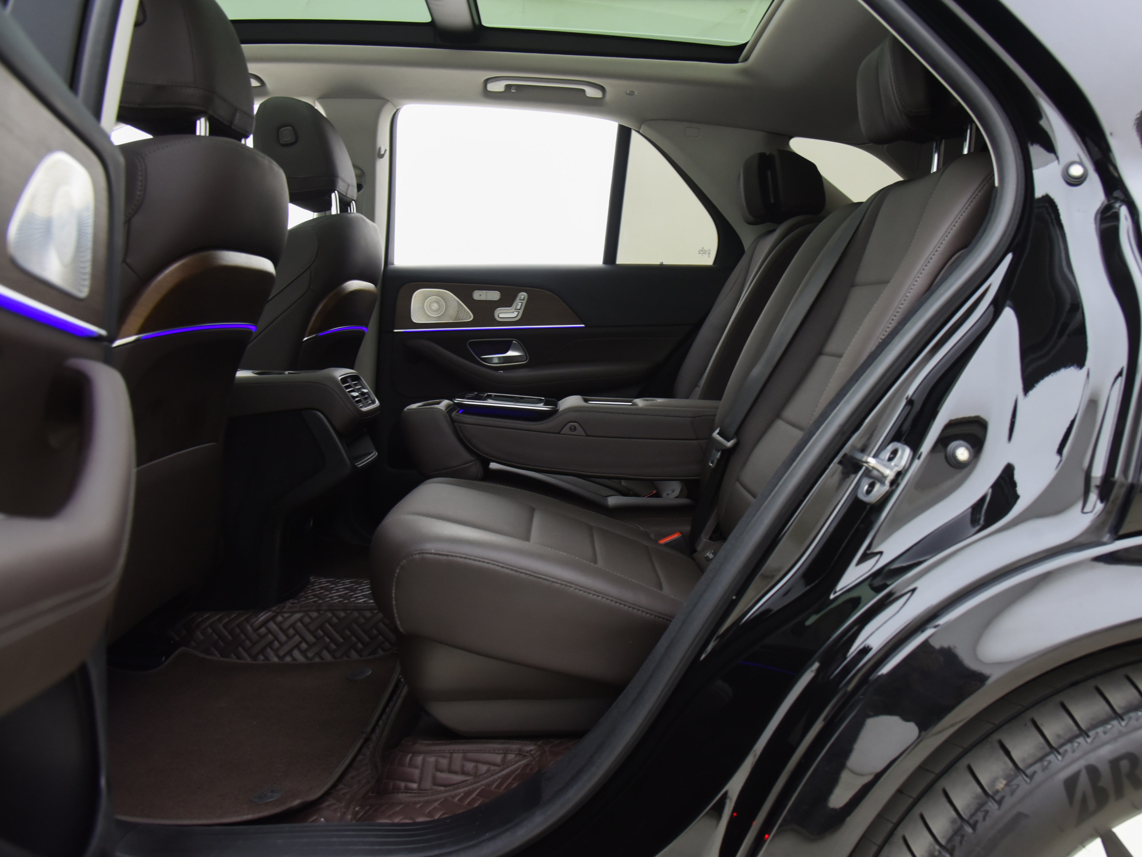 Mercedes-Benz GLE Class New Energy 2022 immagine di auto #13