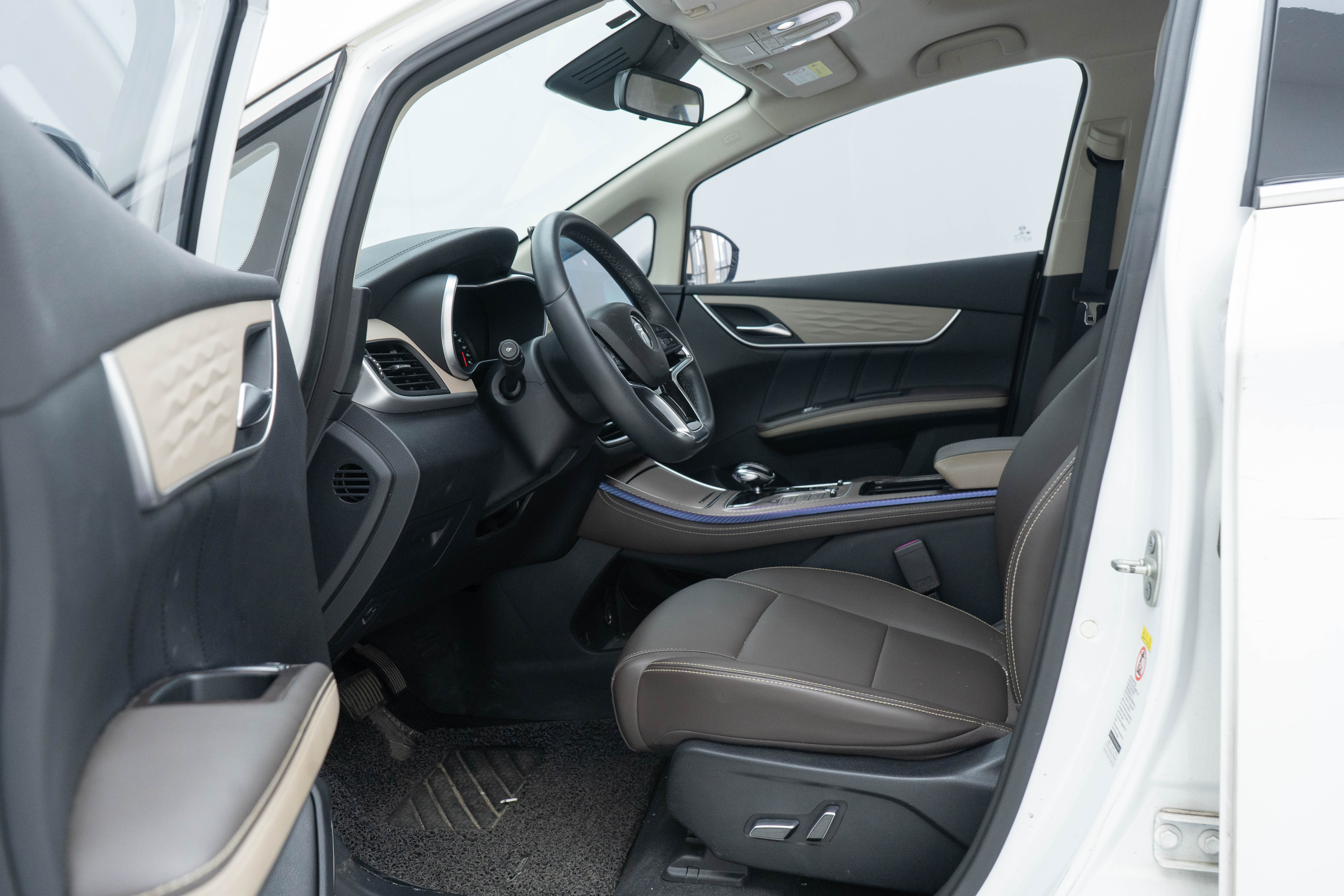 BYD Song MAX New Energy 2022 car image #13