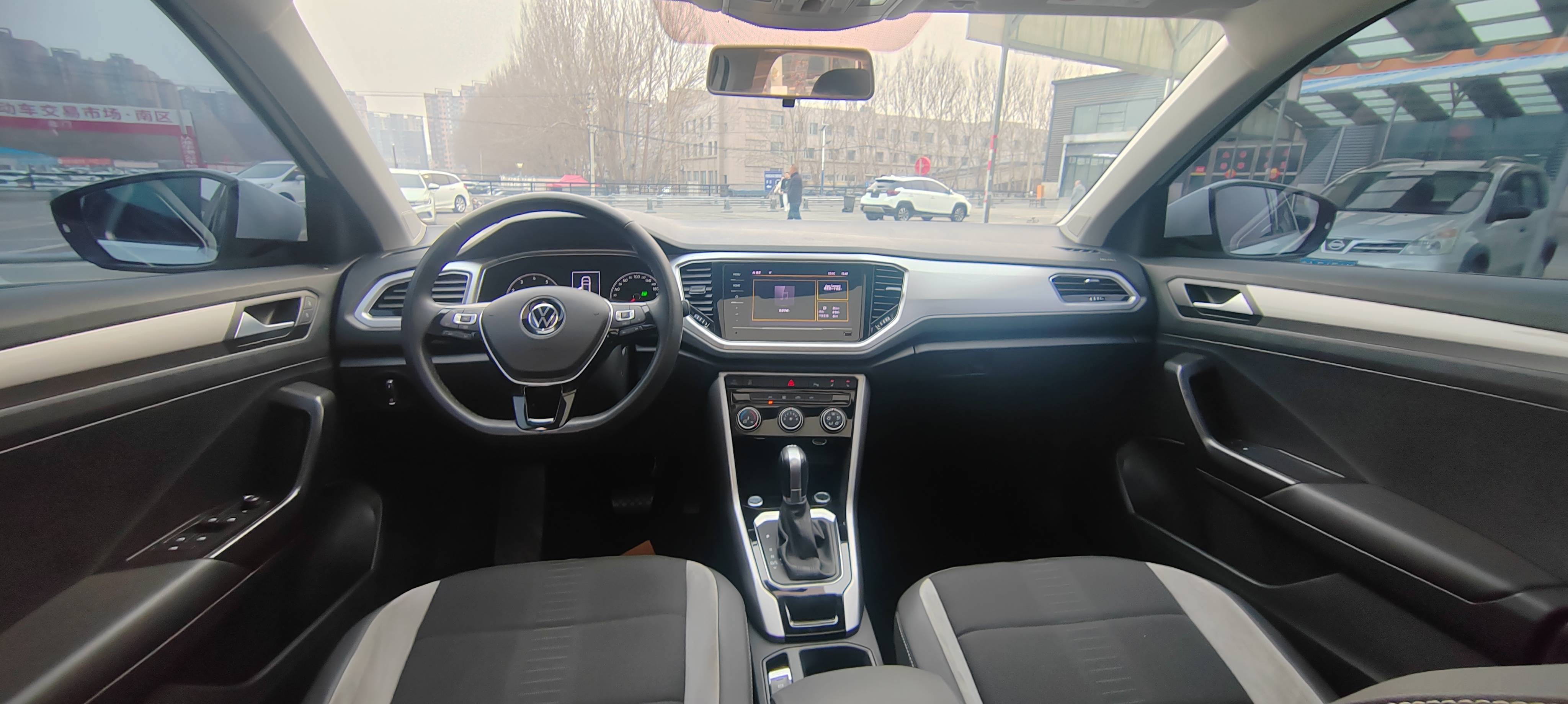 T-Roc 2023 #13 T-Roc 2023 car image #13