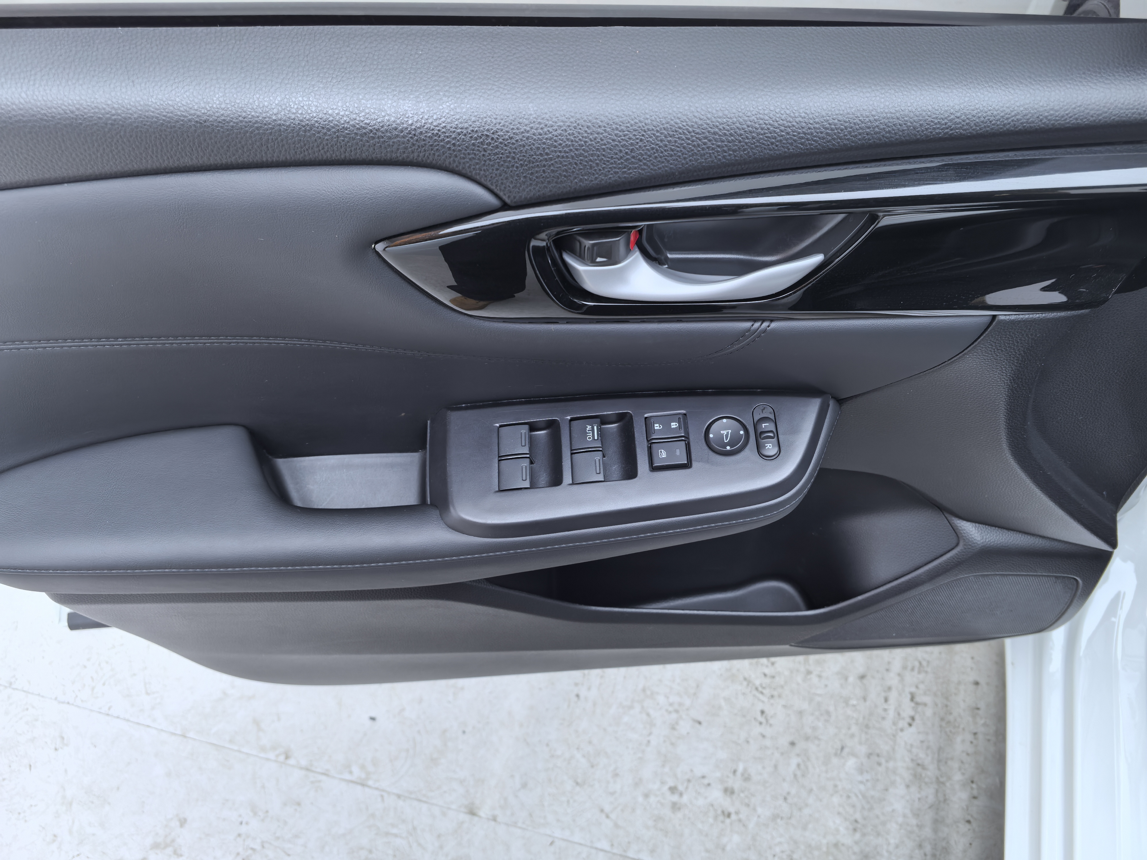 Honda Envix 2022 immagine di auto #13