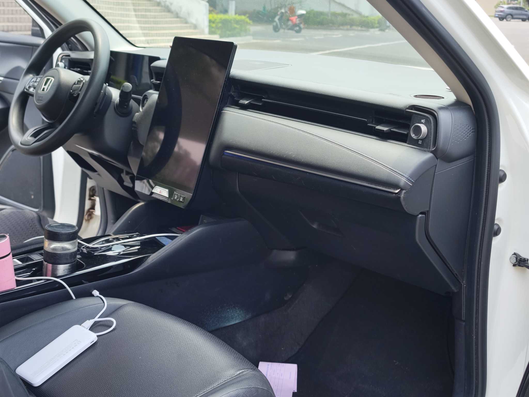 Honda e:NS1 2022 car image #13