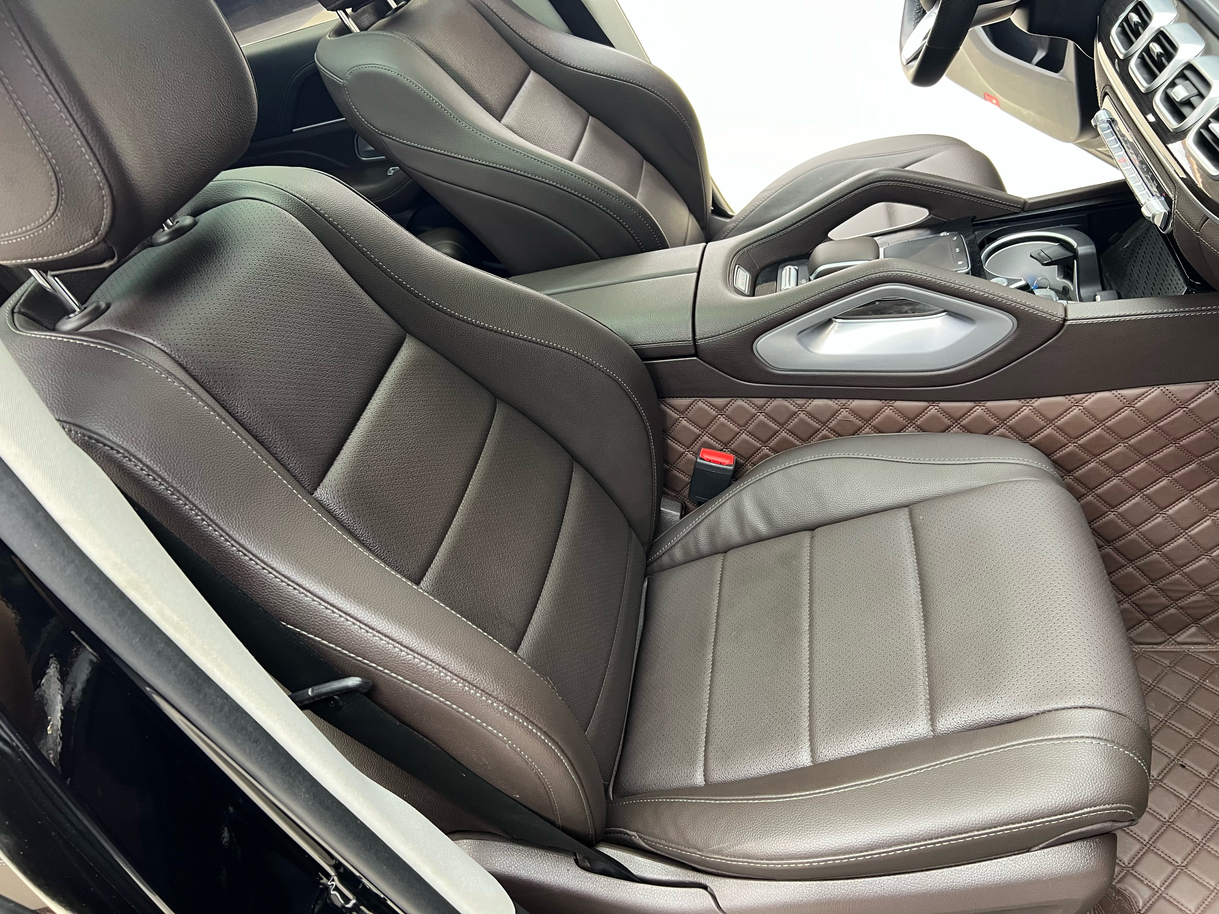 Mercedes-Benz GLS Class 2023 #13 Mercedes-Benz GLS Class 2023 car image #13