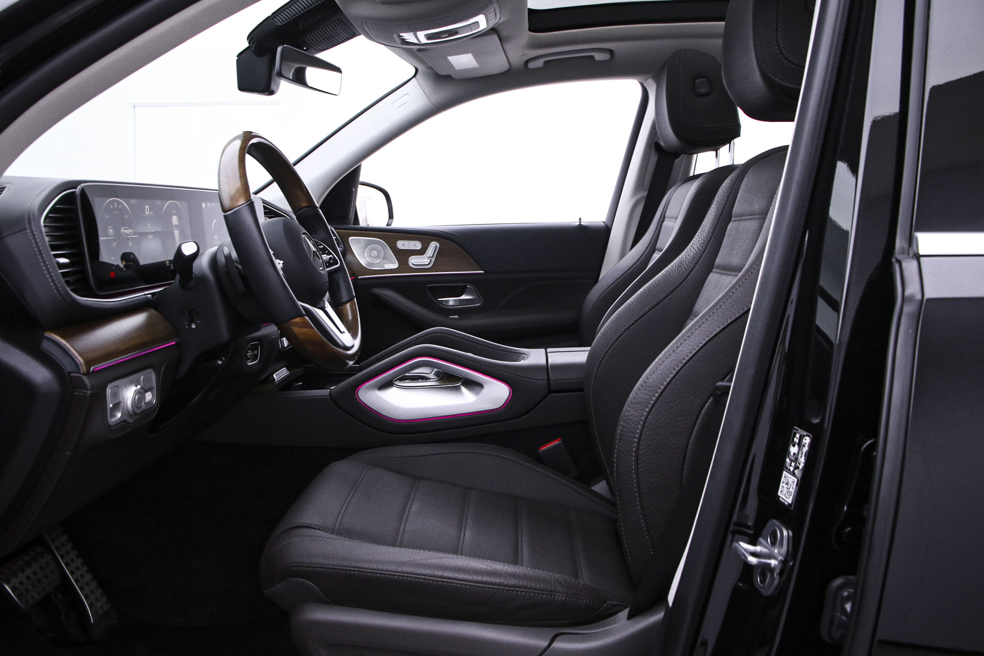 Mercedes-Benz GLS Class 2022 #13 Mercedes-Benz GLS Class 2022 car image #13