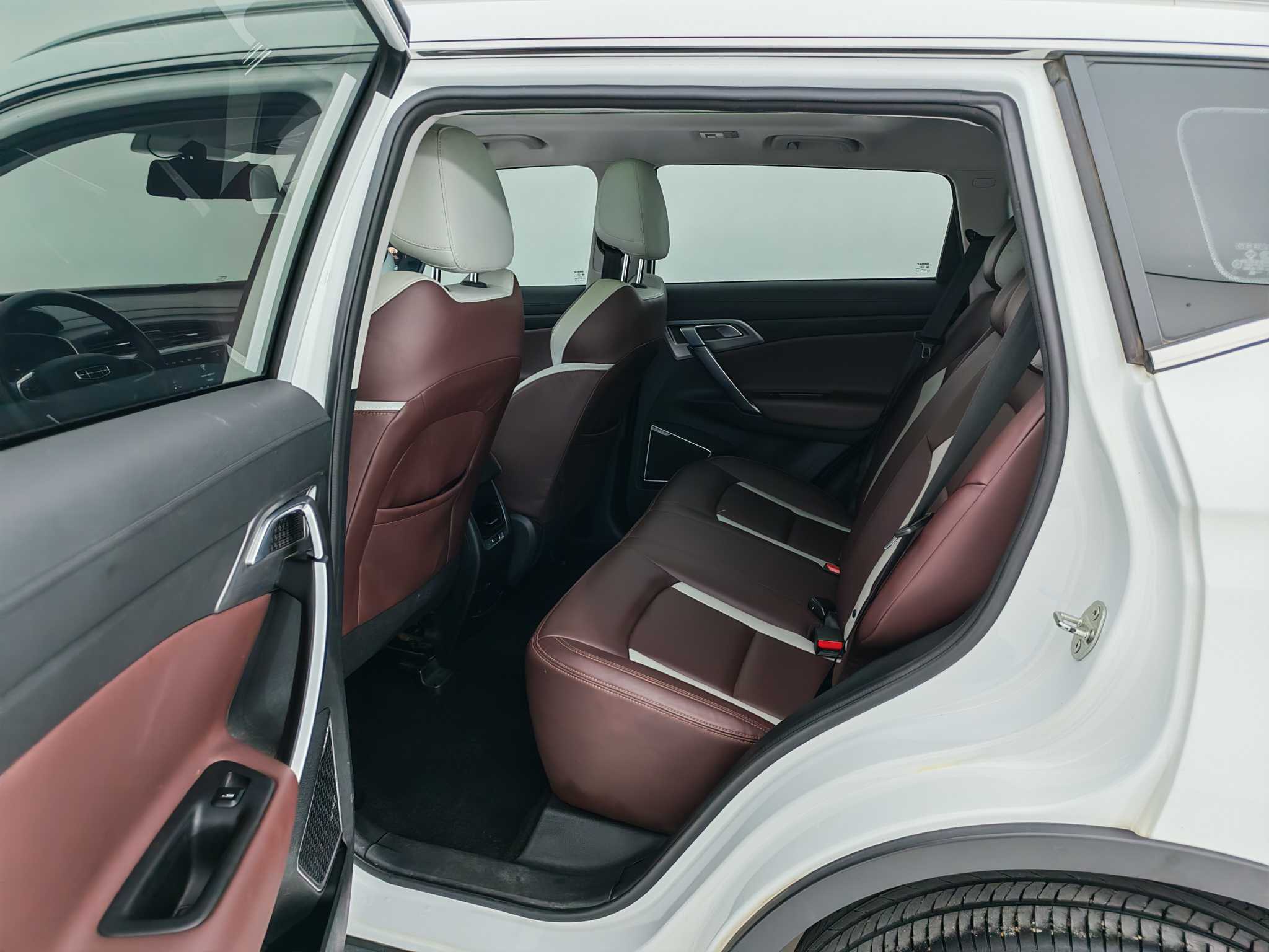 GEELY Boyue 2023 imagem de carro #13