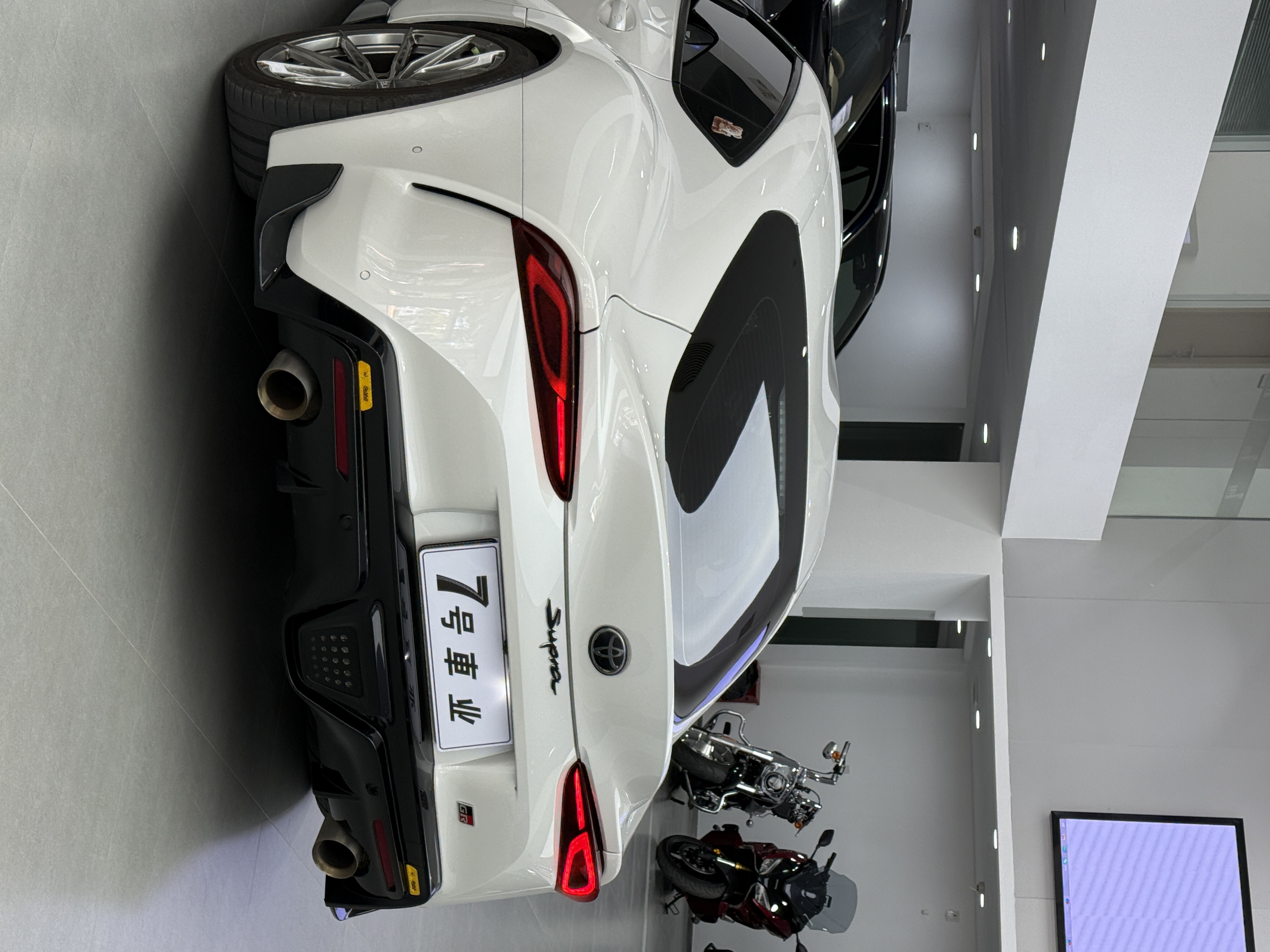 Toyota Supra 2022 #13 Toyota Supra 2022 car image #13