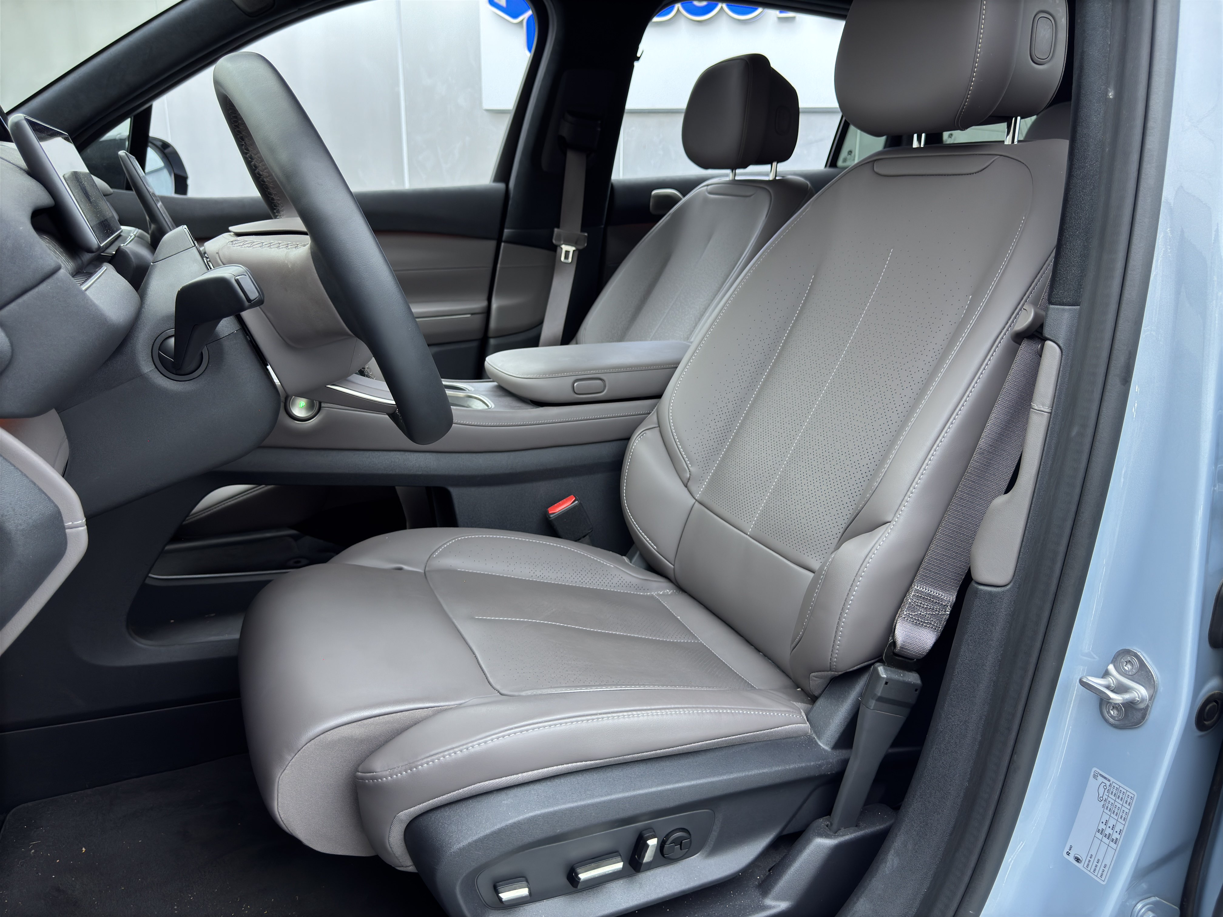 蔚来 蔚来ES7 2022 汽车图片 #13