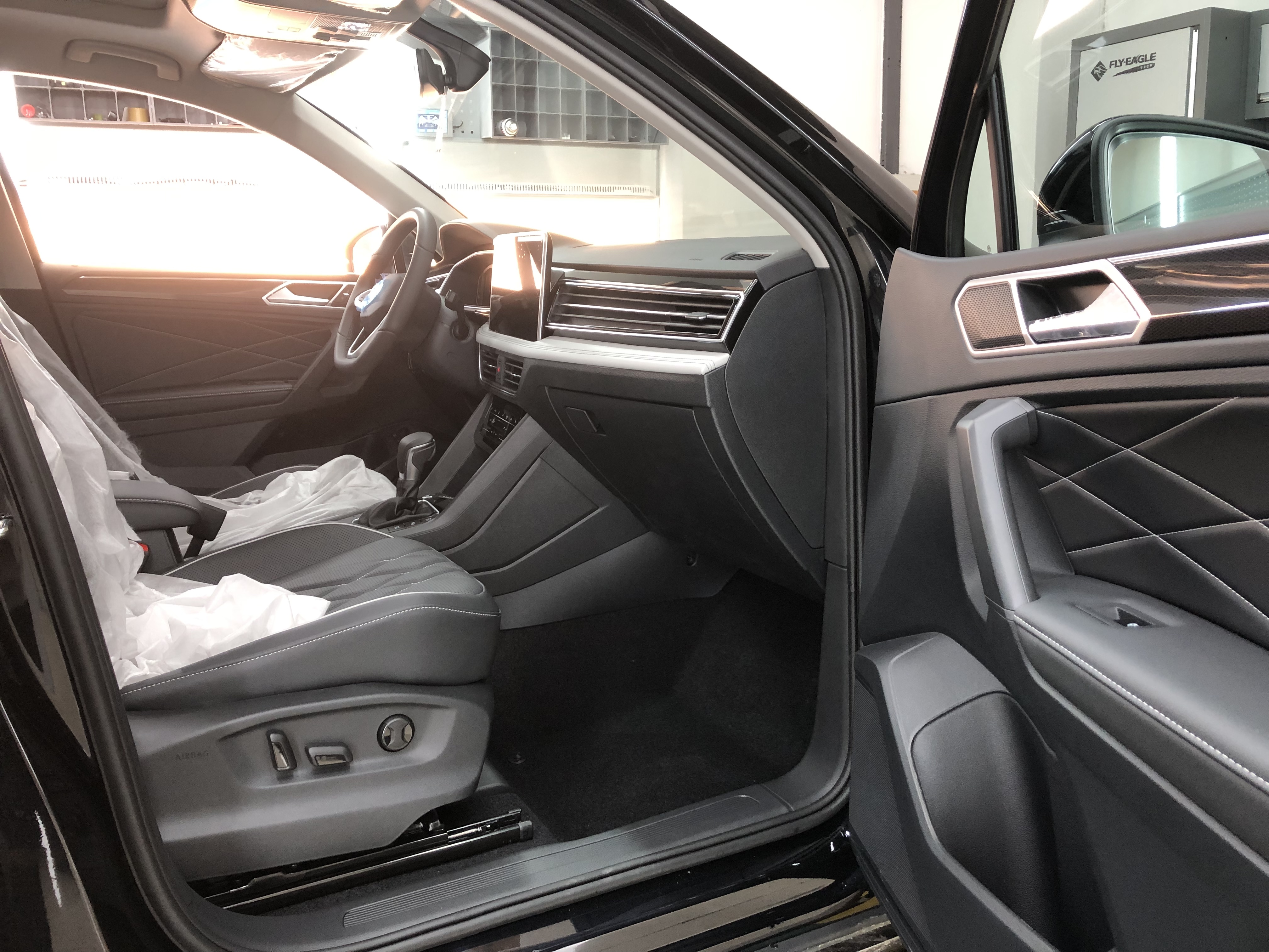 Volkswagen Tiguan L New Energy 2025 #13 Volkswagen Tiguan L New Energy 2025 immagine di auto #13