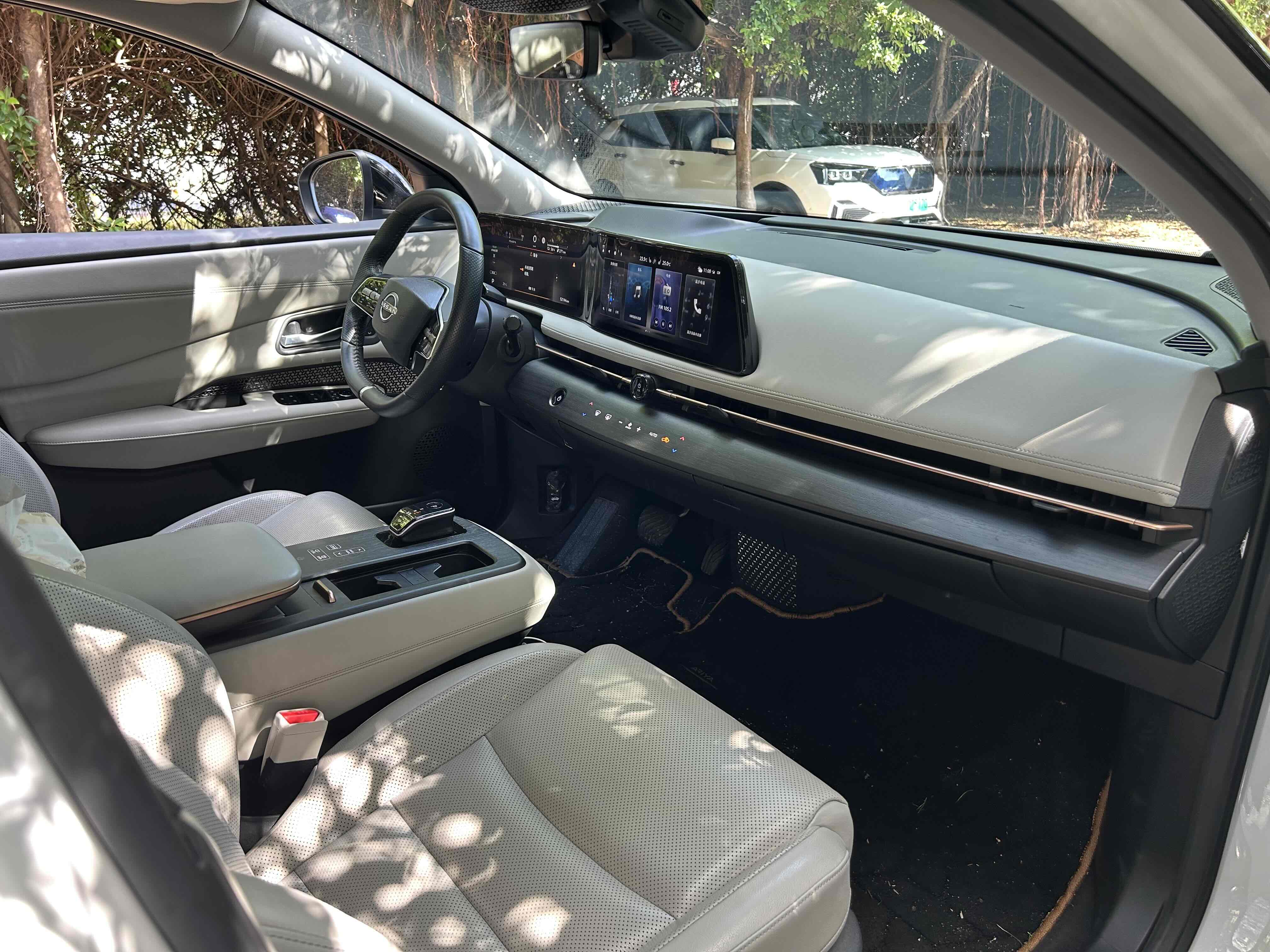 日产 ARIYA艾睿雅 2022 汽车图片 #13