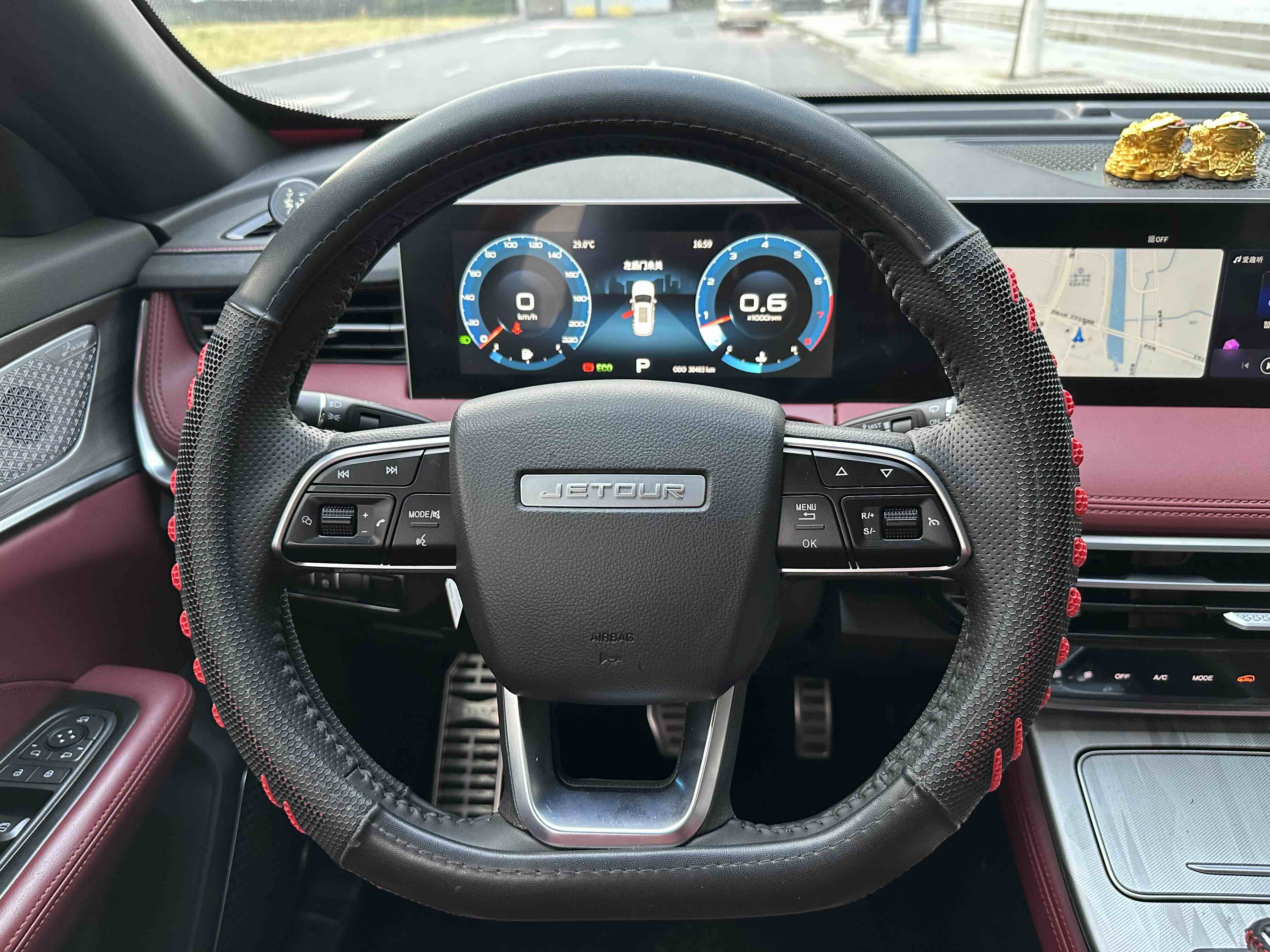 Jetour X70 PLUS 2023 #13 Jetour X70 PLUS 2023 car image #13