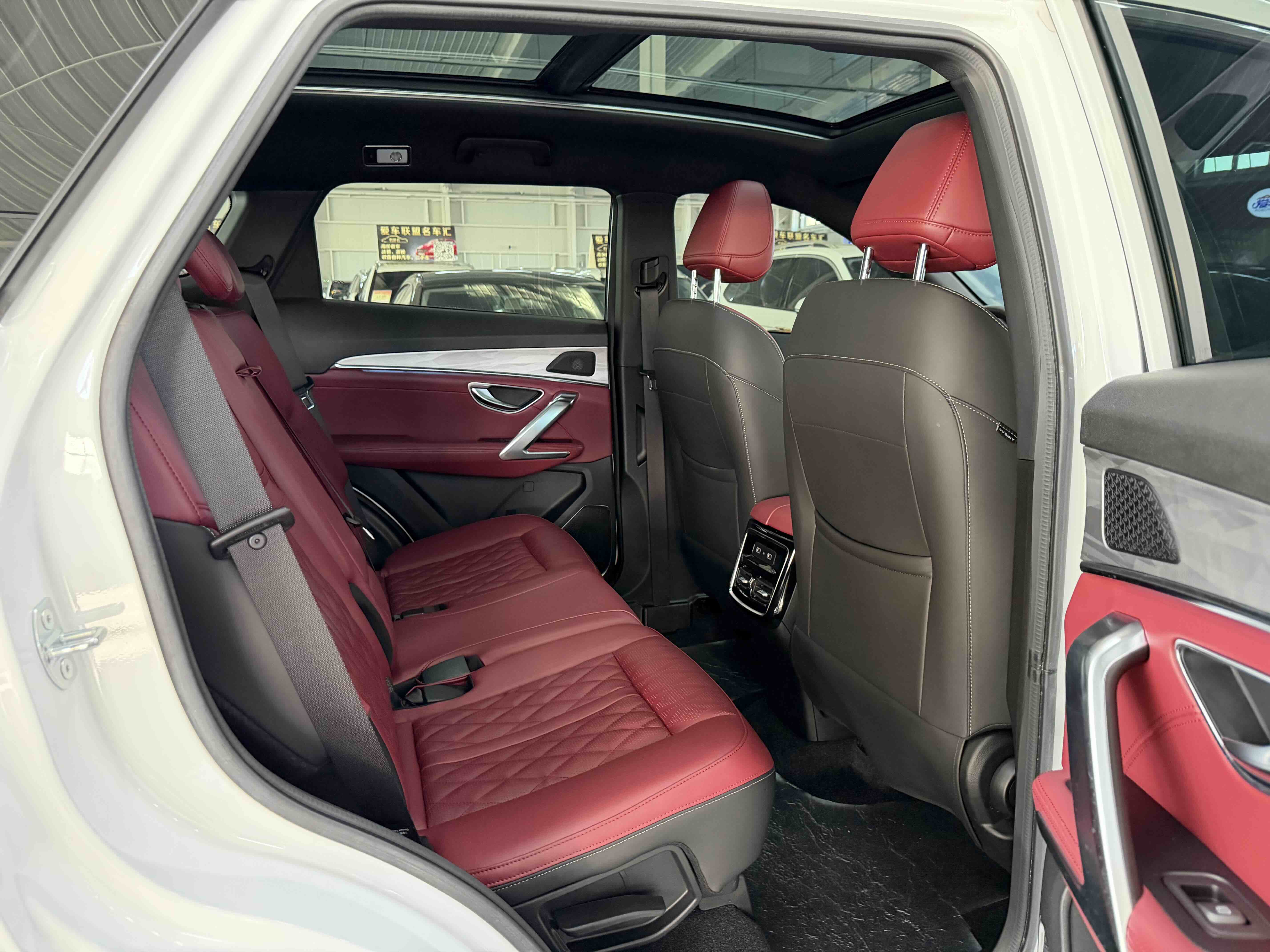 X70 PLUS 2023 immagine di auto #13