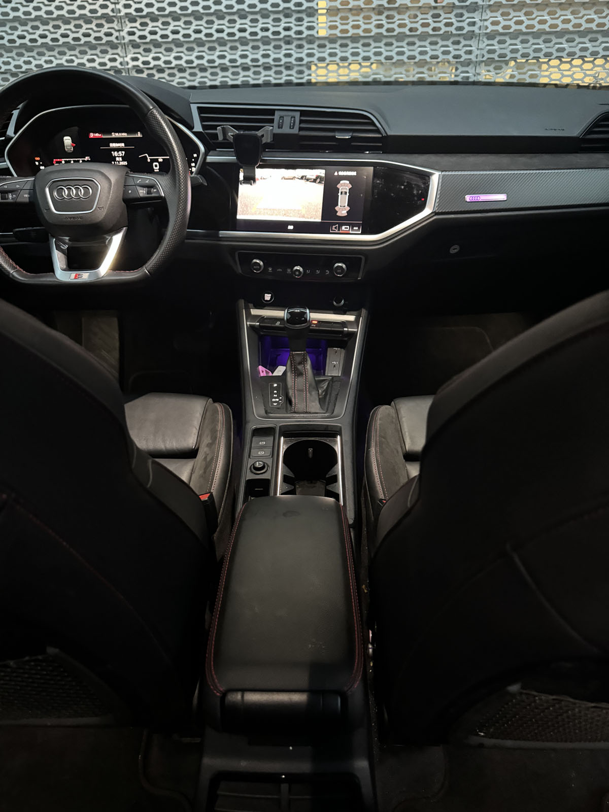 Audi Q3 Sportback 2023 изображение автомобиля #13