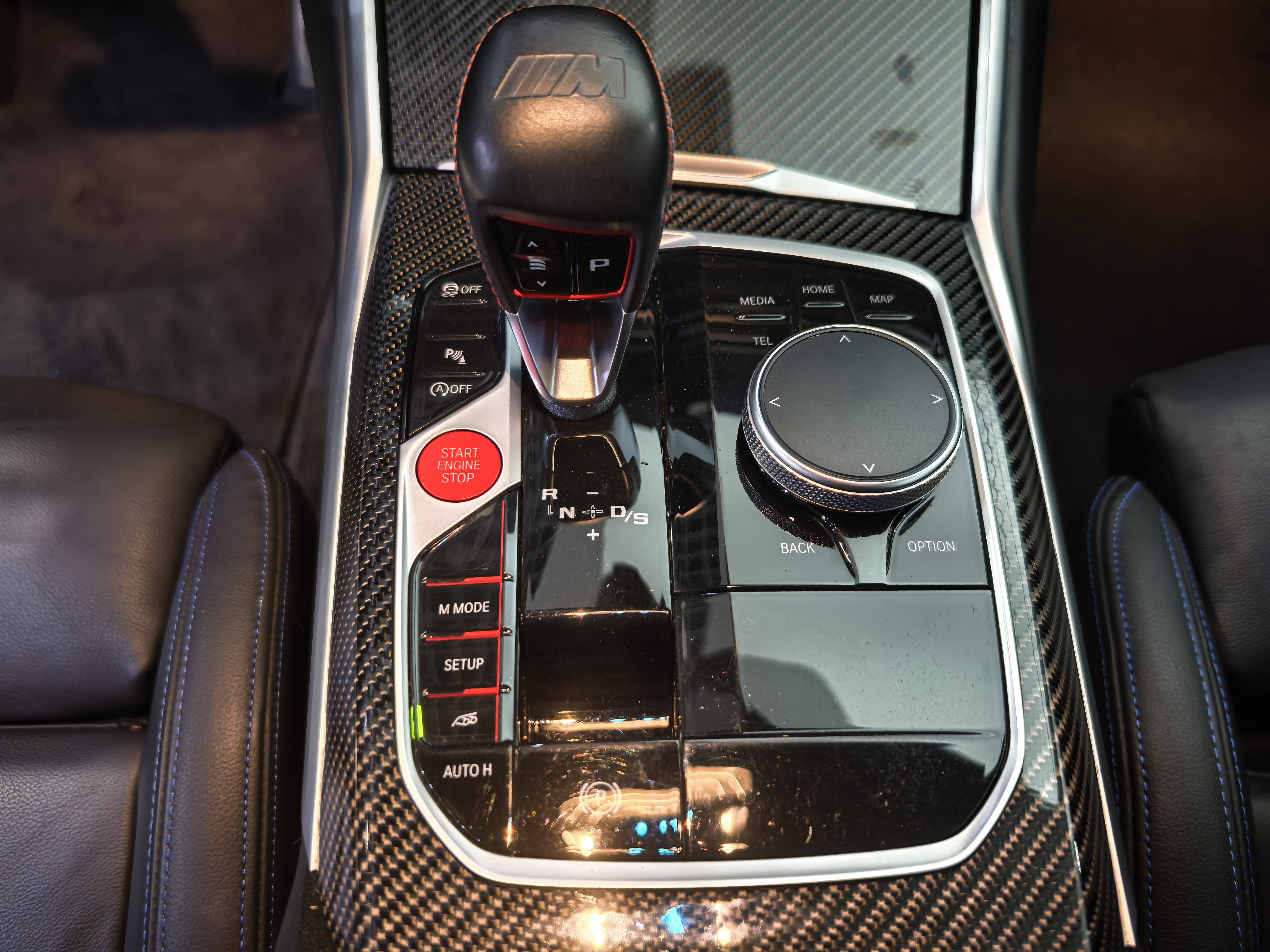 BMW M2 2024 image de voiture #13