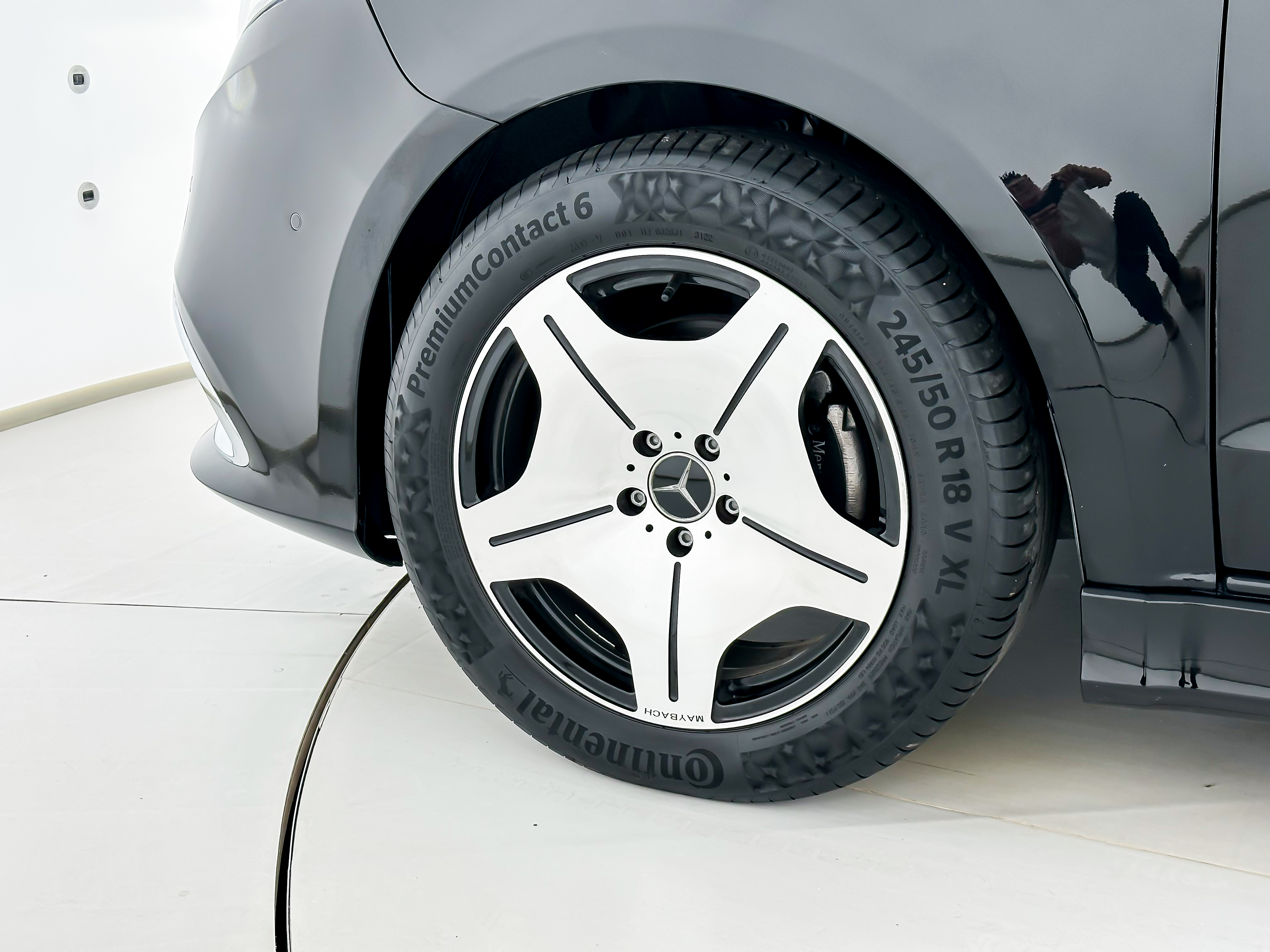 Mercedes-Benz V Class 2023 #13 Mercedes-Benz V Class 2023 car image #13