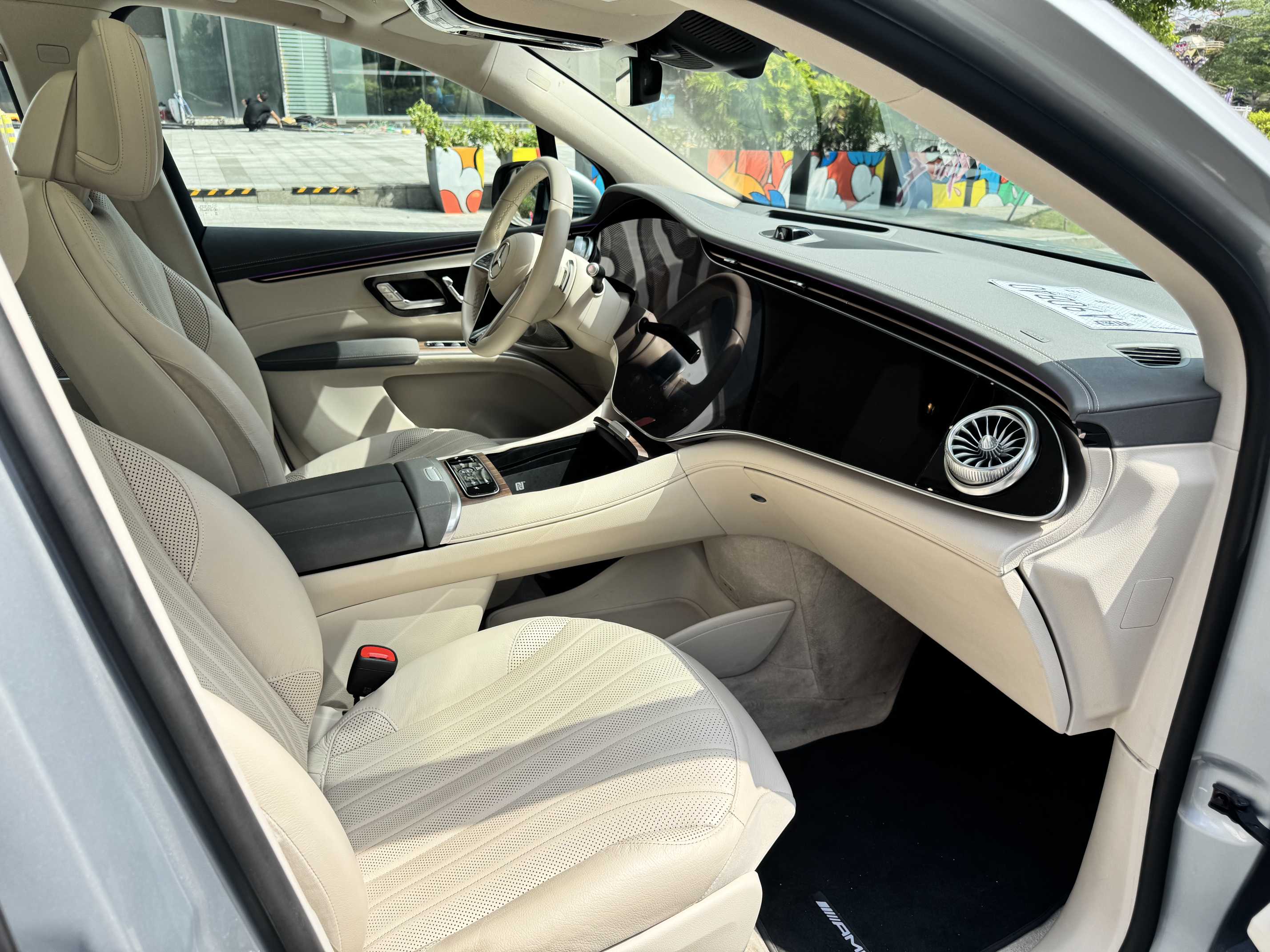 Mercedes-Benz EQS SUV 2023 car image #13