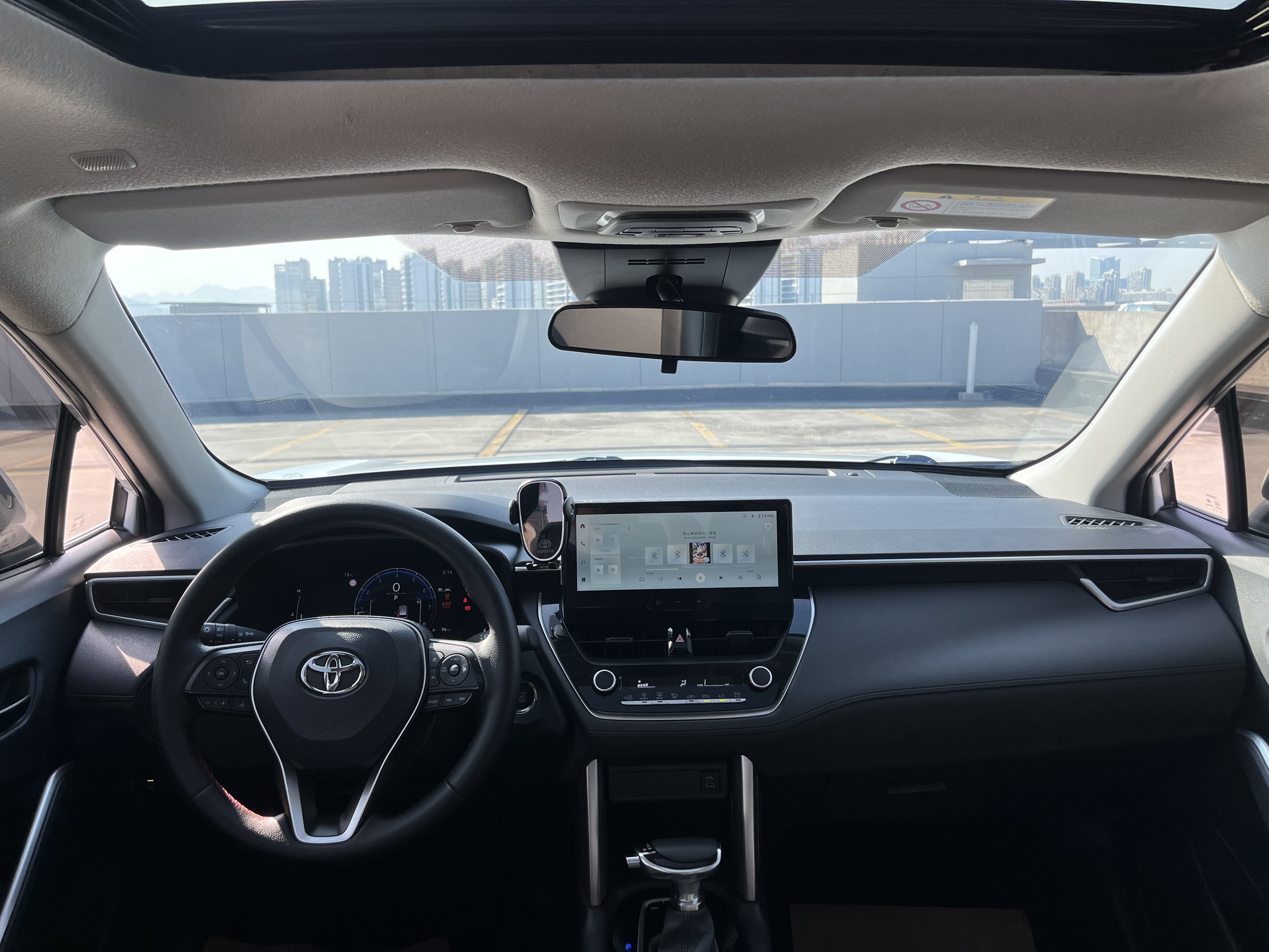 Toyota Frontlander 2024 car image #13