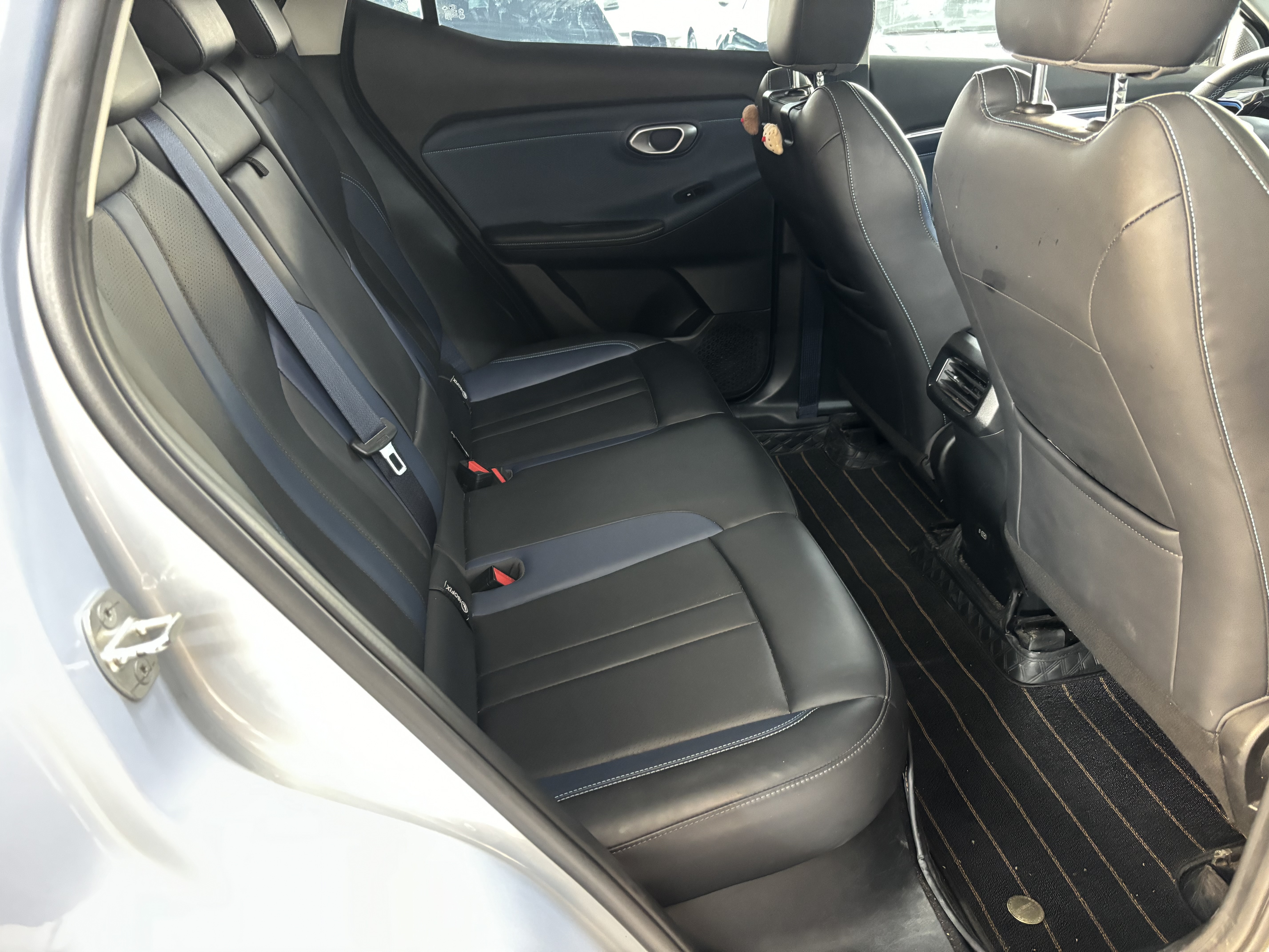 GAC Trumpchi GS3 2024 #13 GAC Trumpchi GS3 2024 car image #13