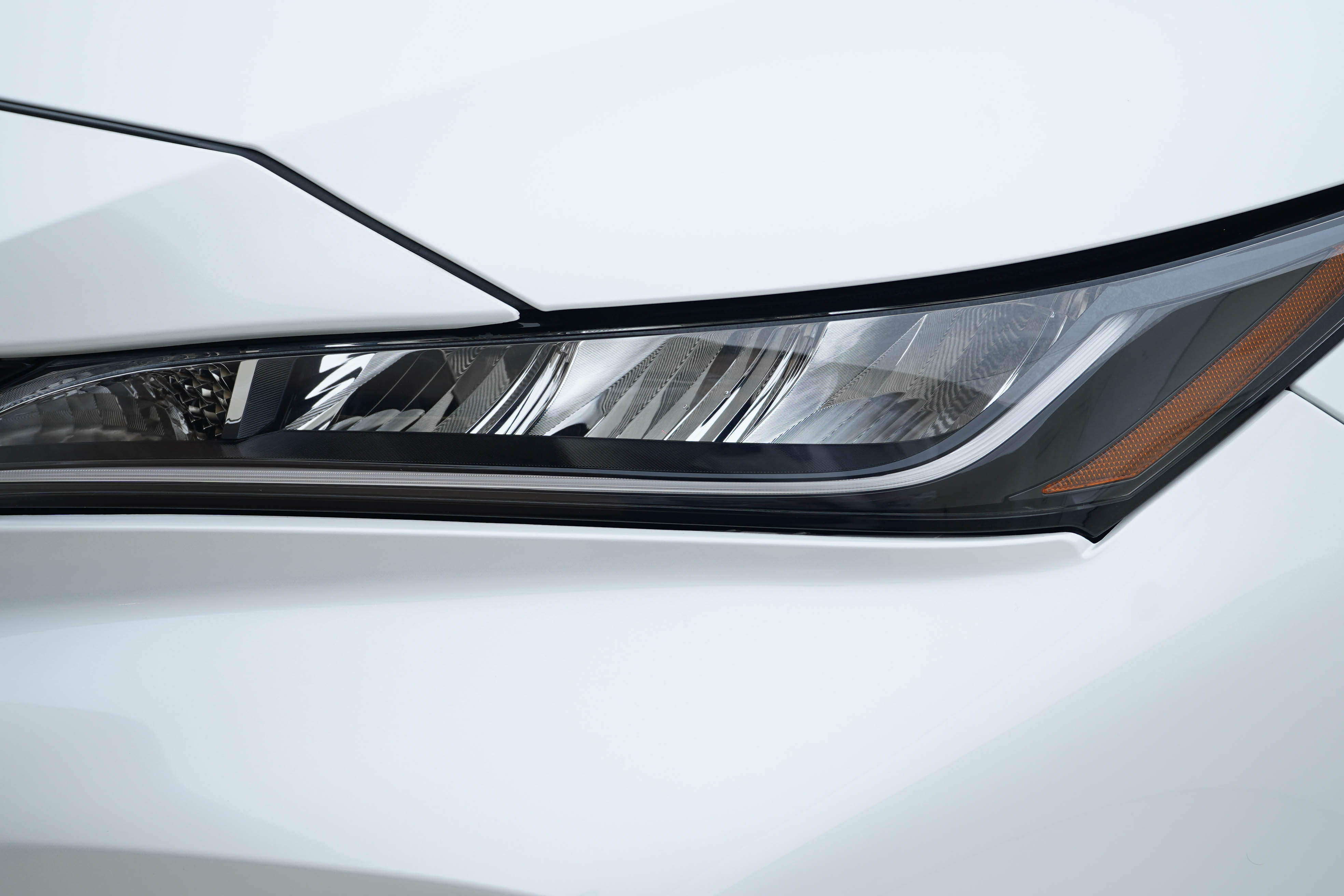 Toyota Venza 2024 صورة سيارة #13