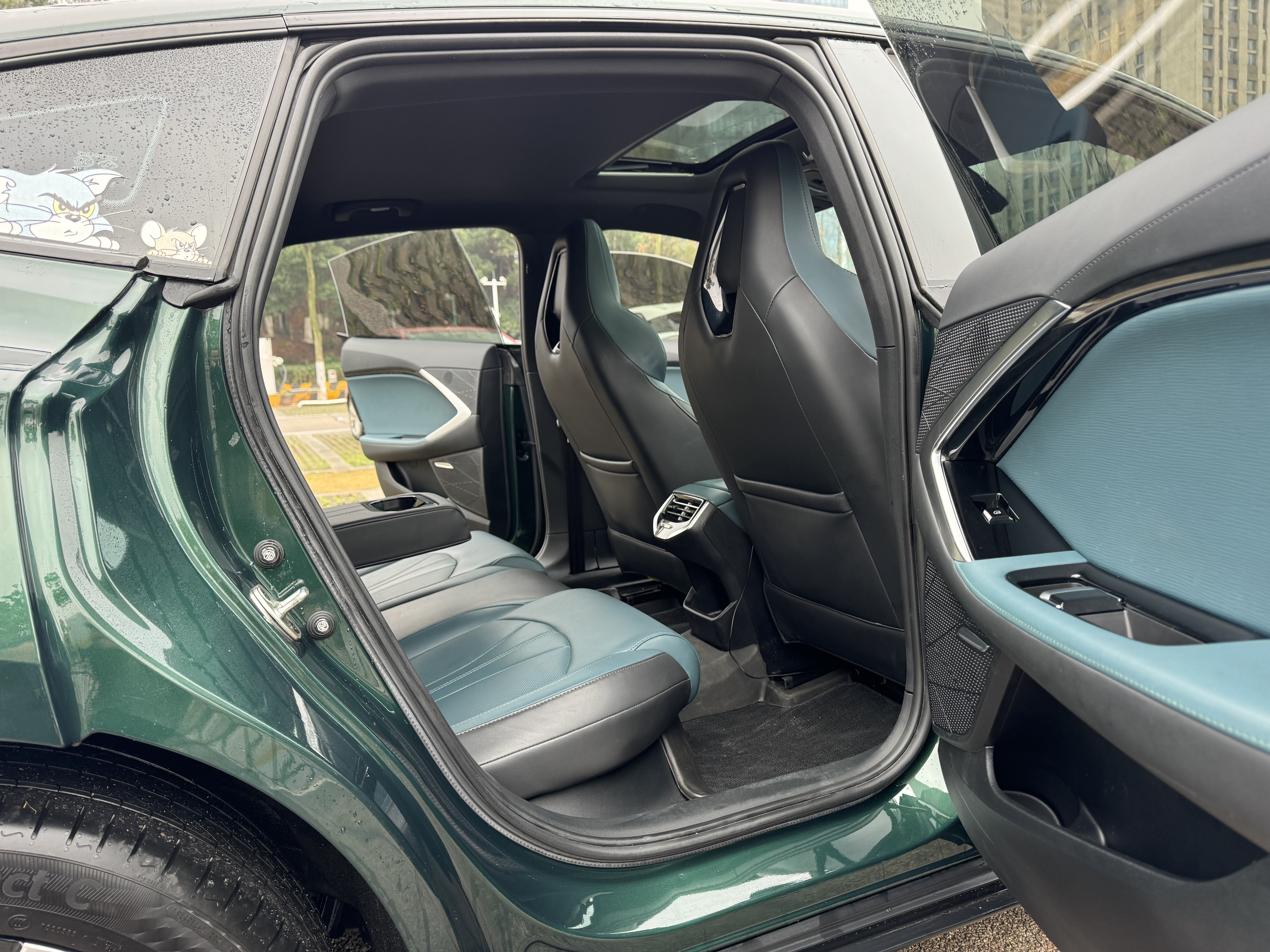 MG 7 2023 car image #13