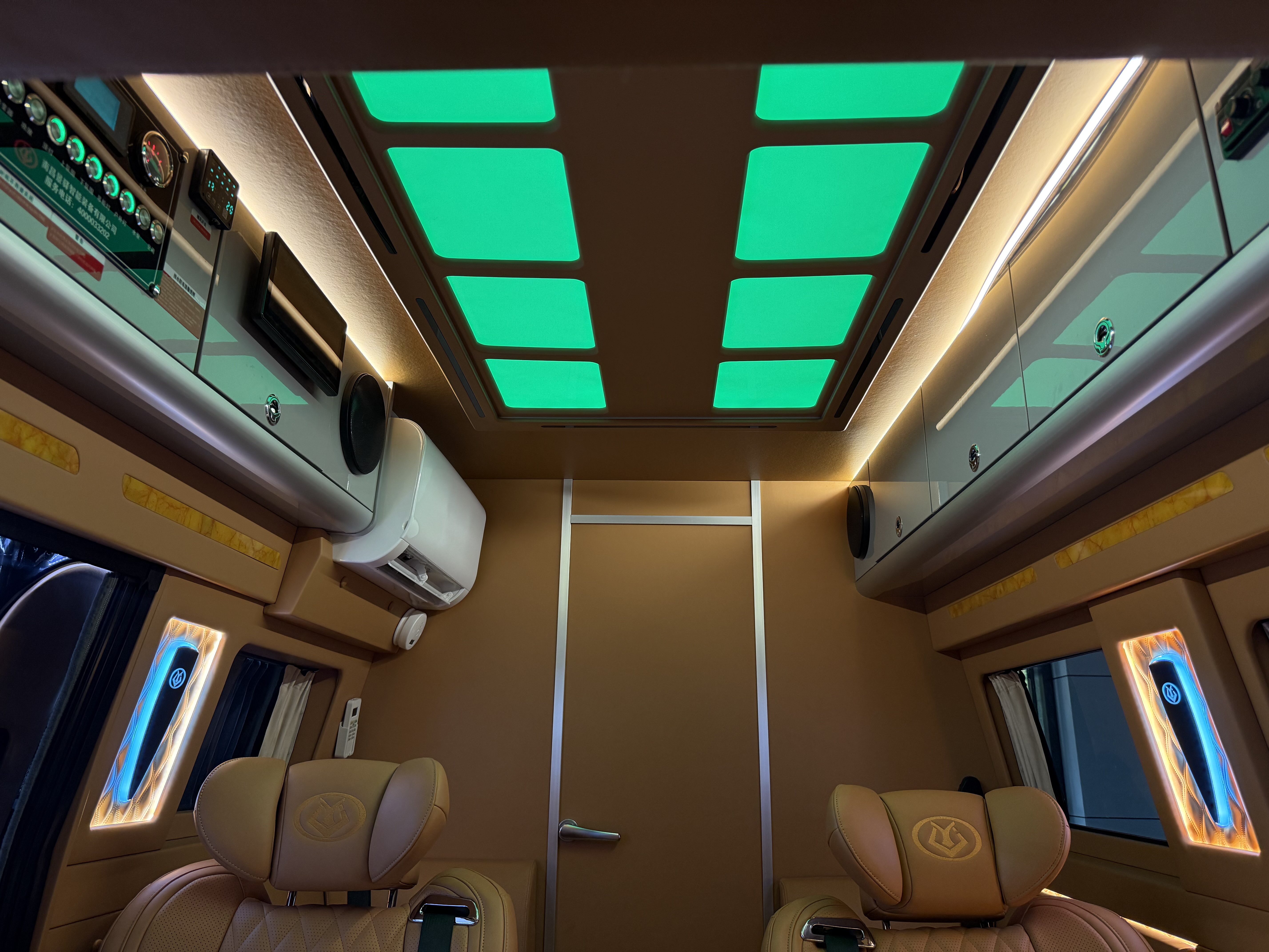 Ford Transit 2023 #13 Ford Transit 2023 imagem de carro #13