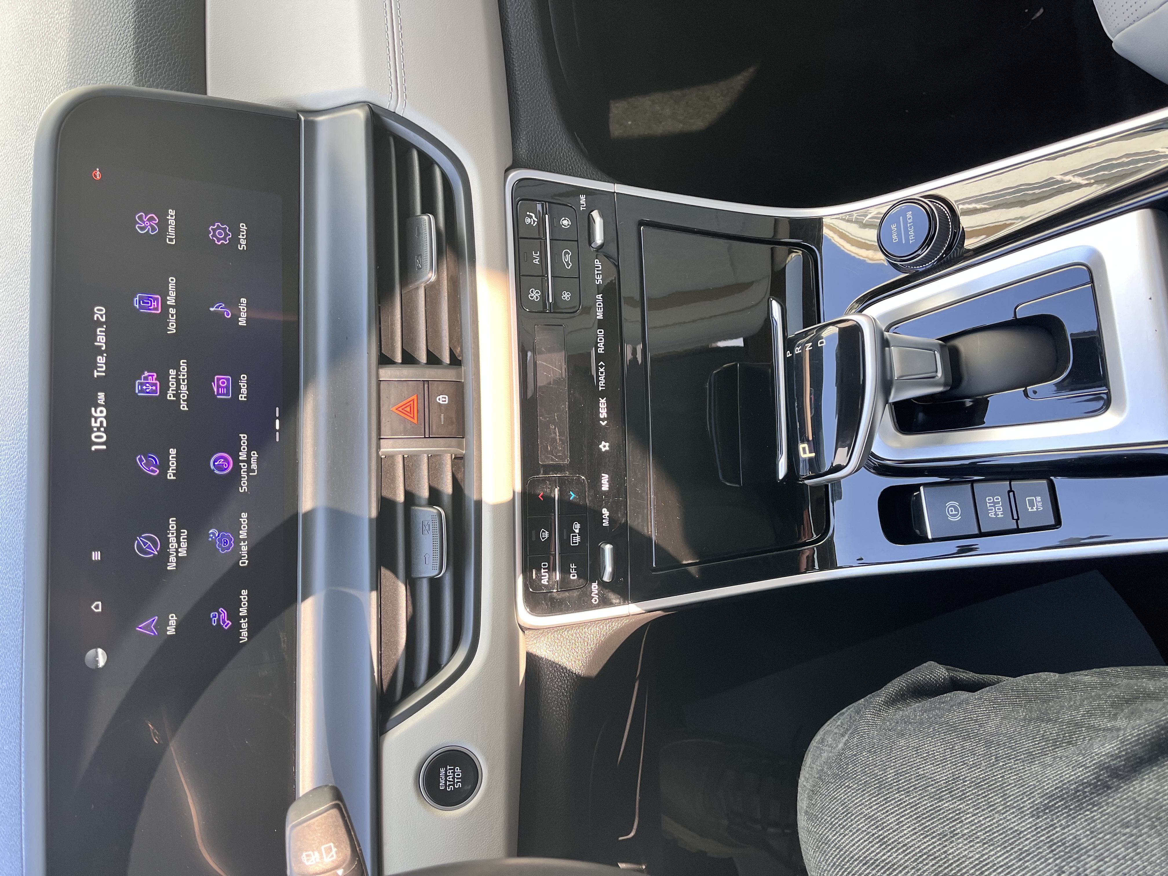 Kia Seltos 2023 imagen de coche #13