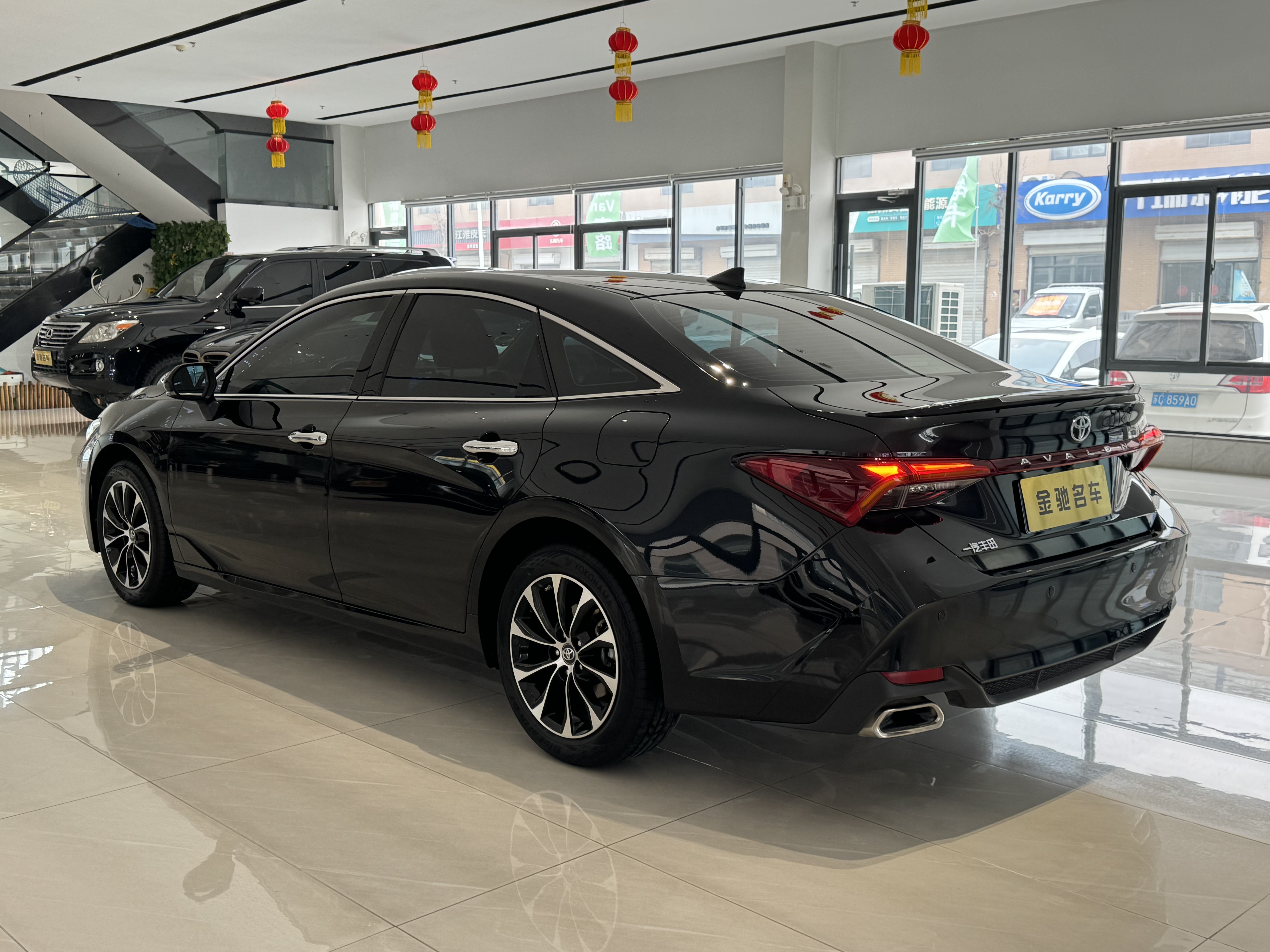 Toyota Avalon 2024 car image #13